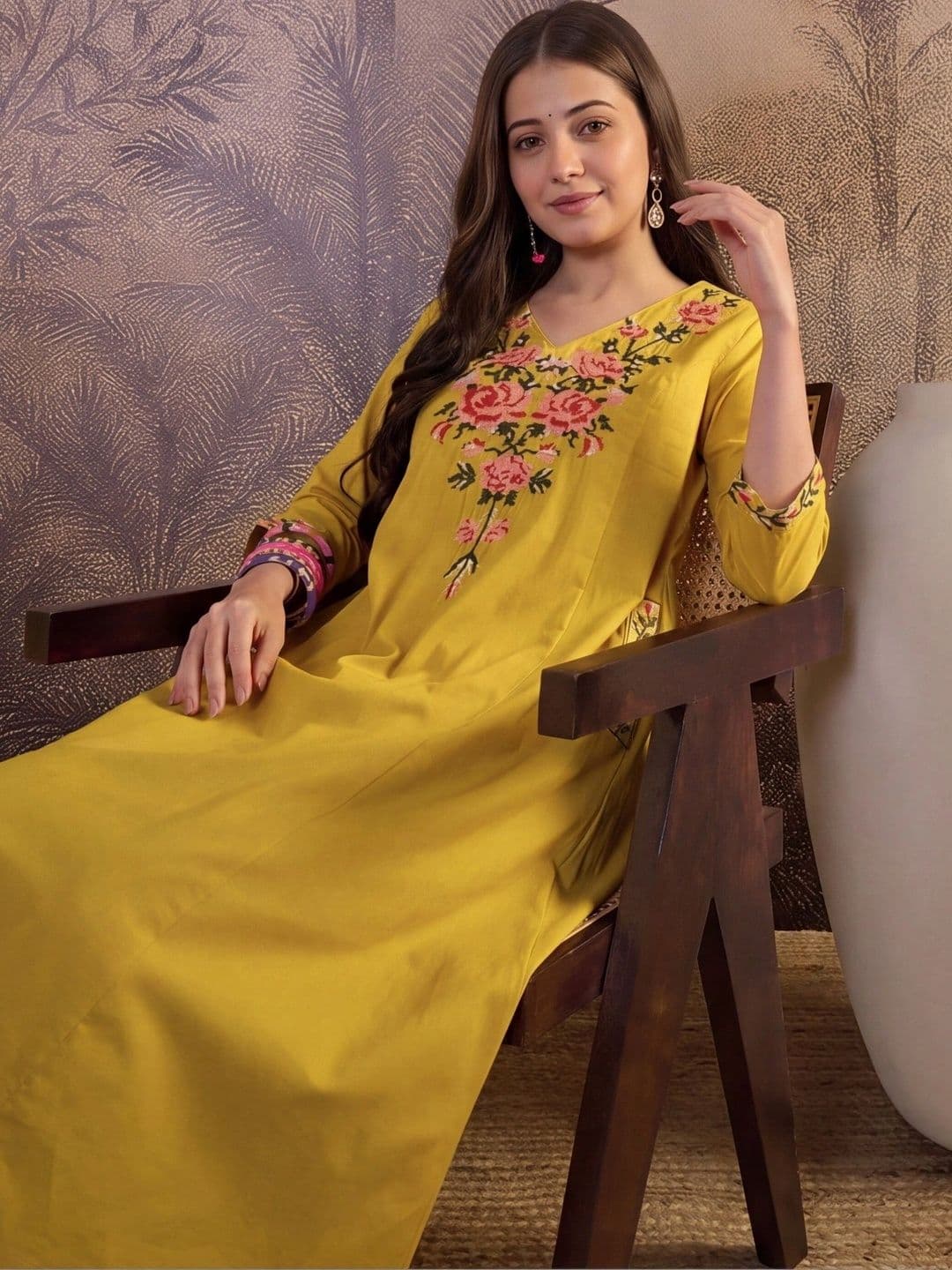 Shree Ramkrishna Fab Women Floral Embroidered Regular Thread Work Pure Cotton Kurta with Palazzos thumbnail 5