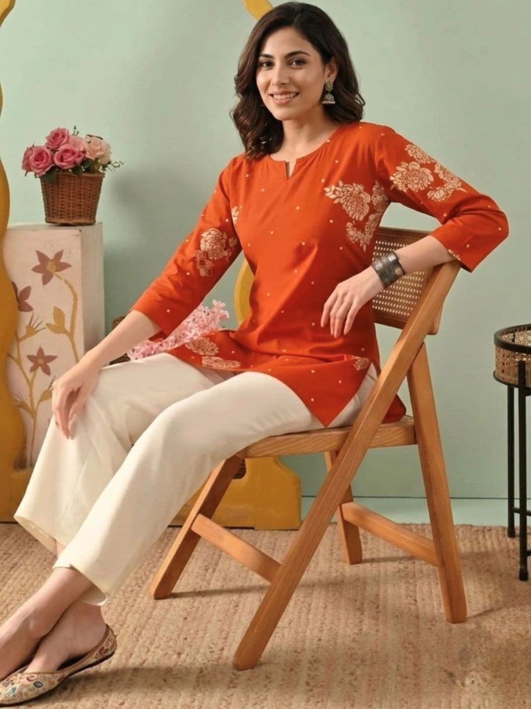 Zyla Women Floral Checked Mirror Work Kurta thumbnail 6