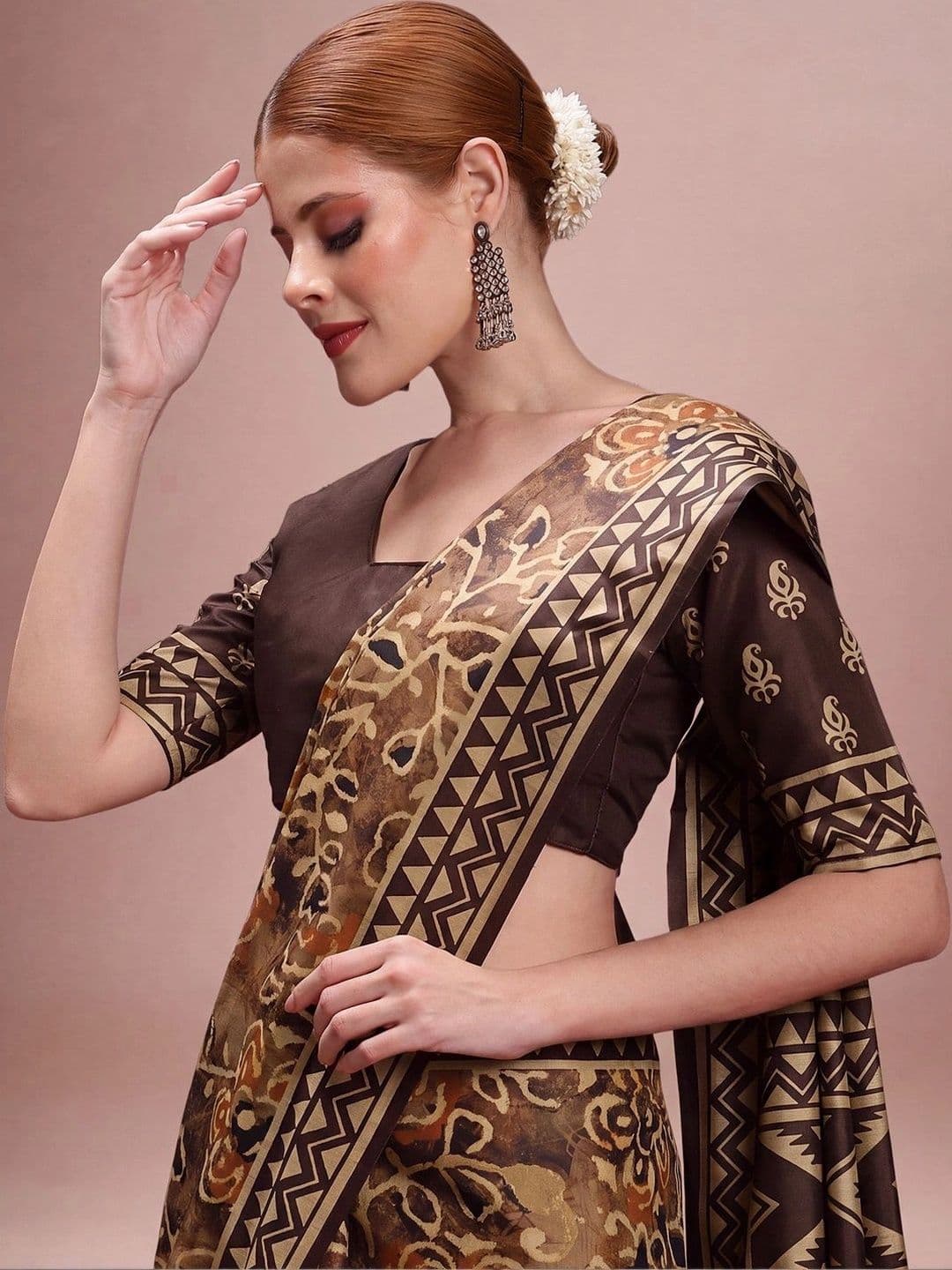 Sangria Ethnic Motifs Silk Blend Designer Block Print Saree thumbnail 2