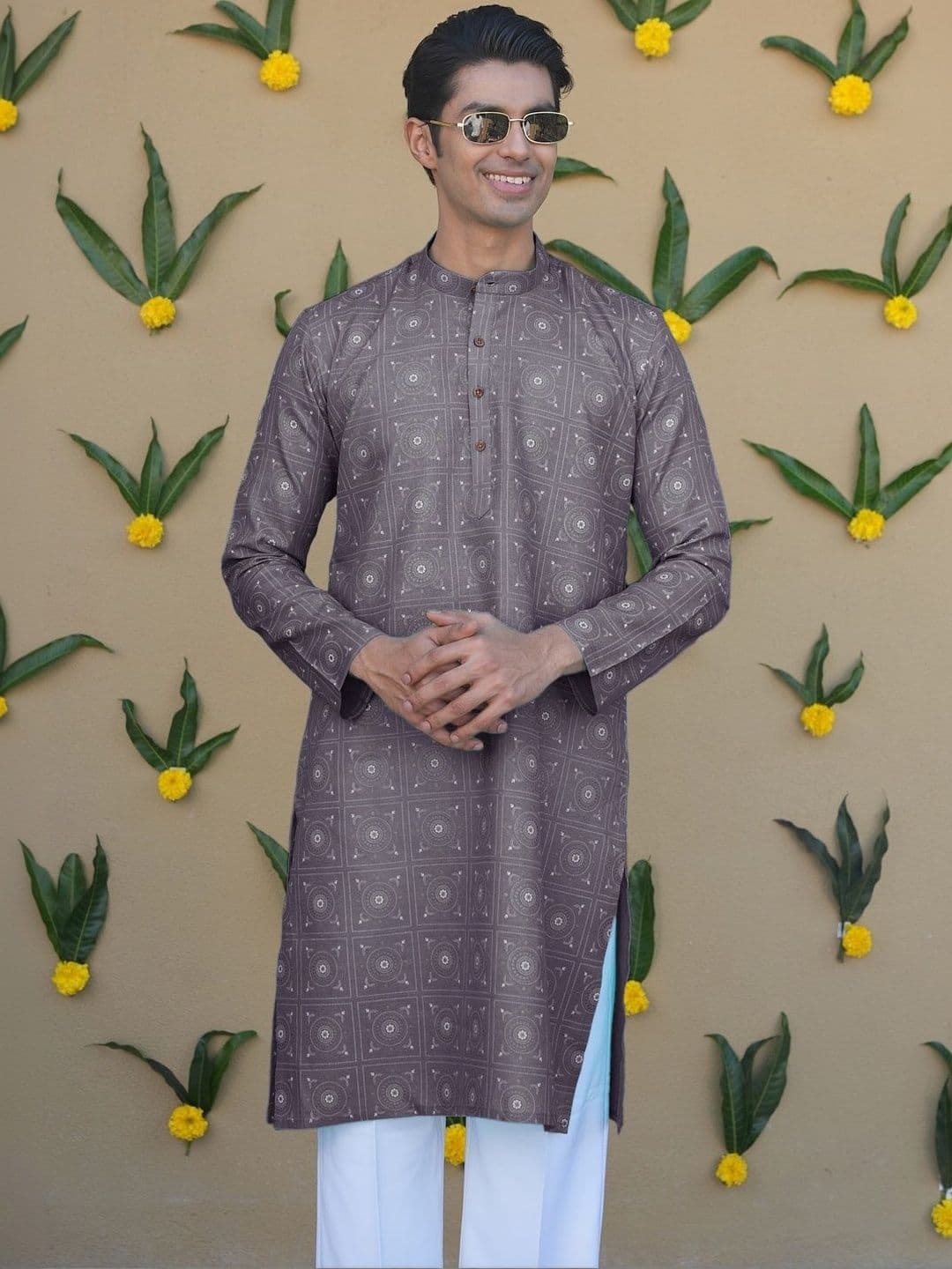 Anouk Printed Mandarin Collar Knee Length Straight Kurta thumbnail 5