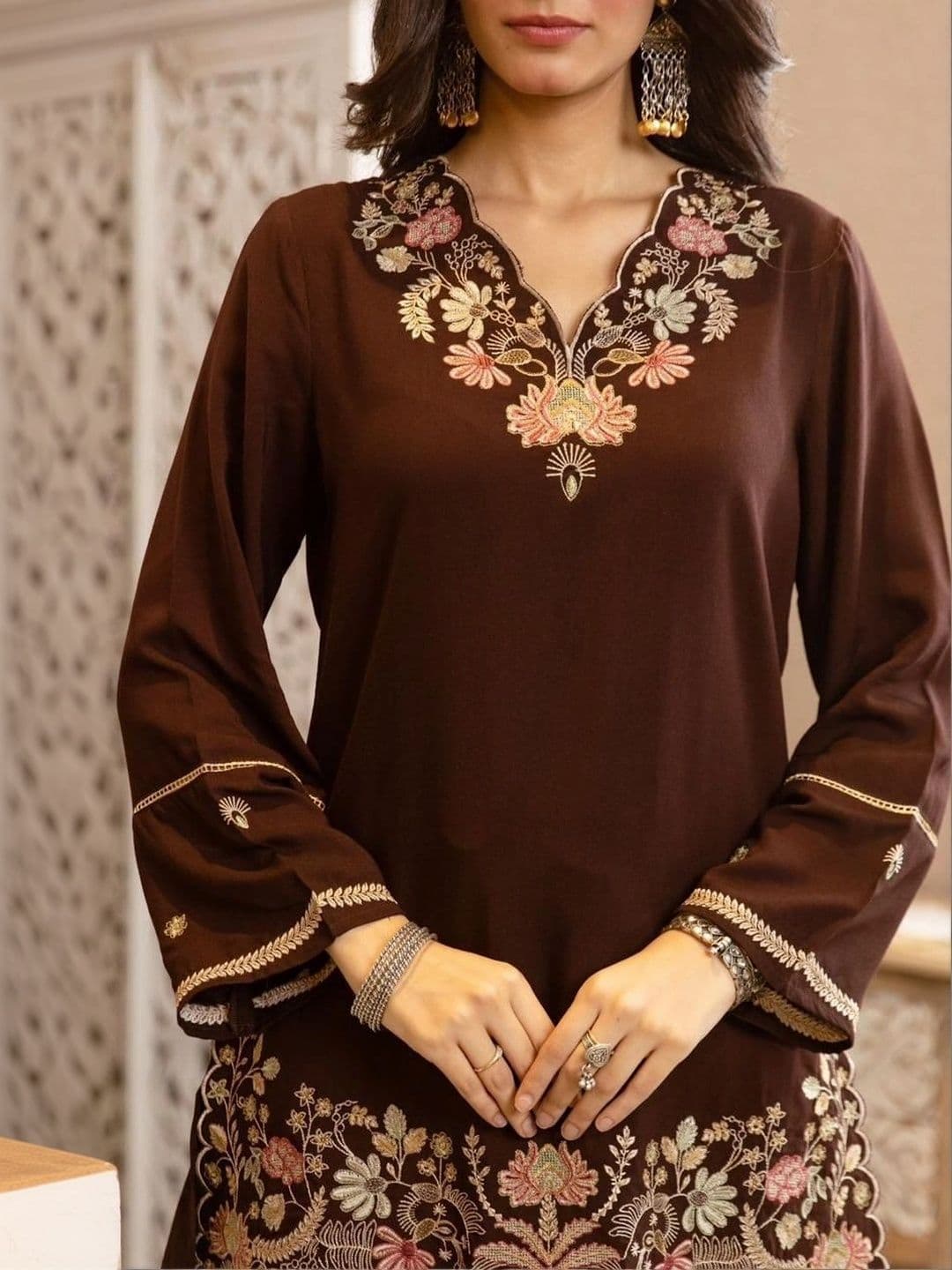 AurexWear Women Ethnic Motifs Embroidered Regular Thread Work Pure Cotton Kurta with Palazzos thumbnail 4