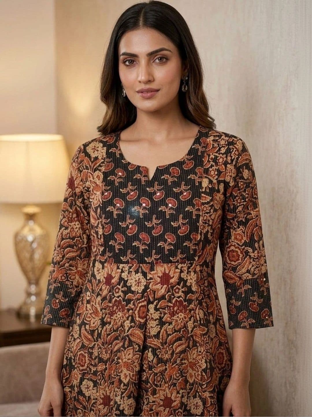 Sangria Women Floral Printed Regular Pure Cotton Kurta with Palazzos thumbnail 2