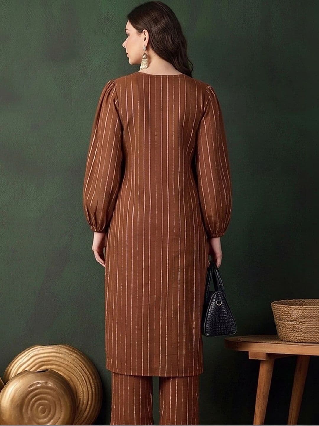 Sangria Women Regular Silk Crepe Kurta with Palazzos thumbnail 2