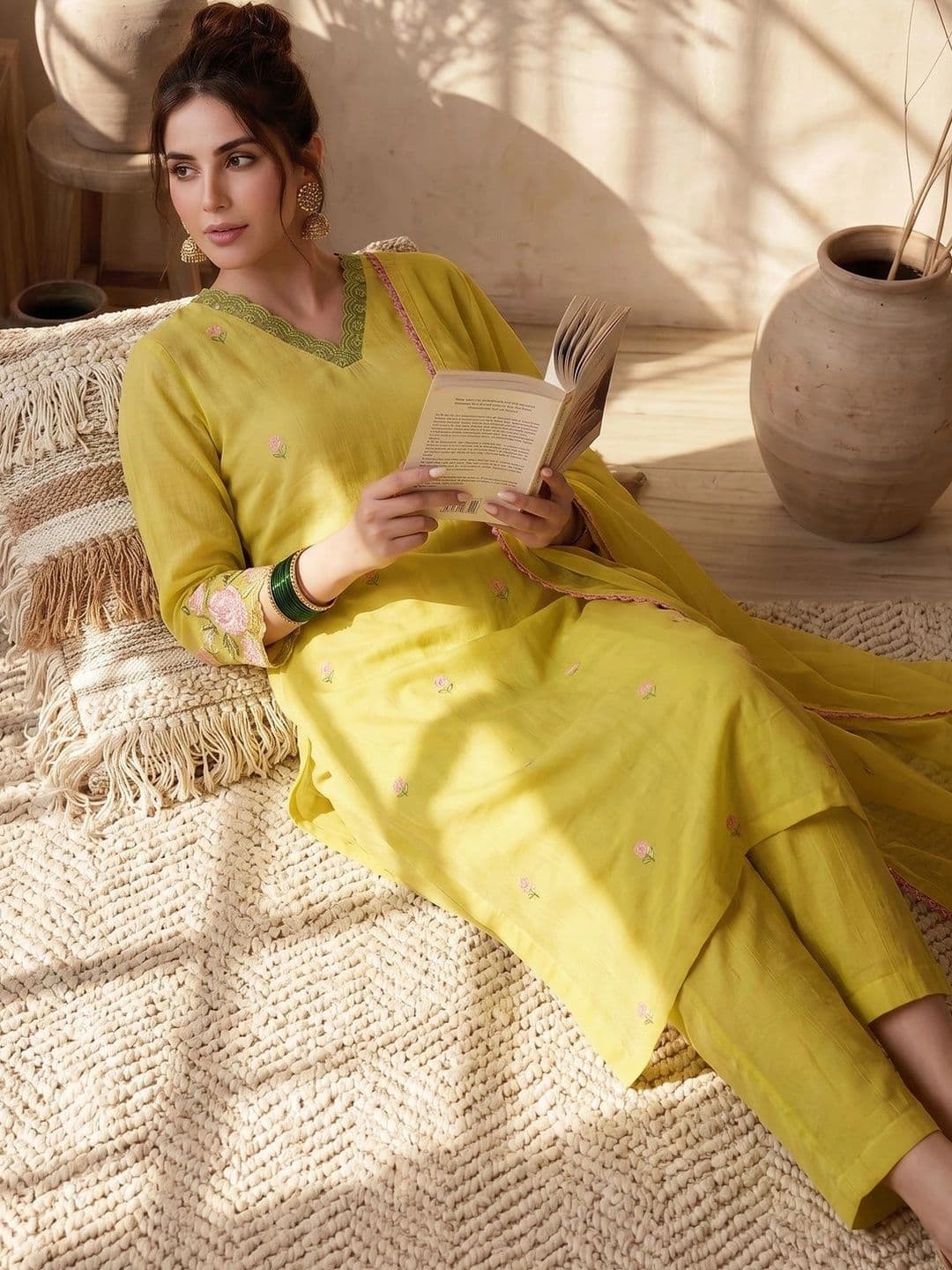 AVANSHEE Women Floral Embroidered Regular Thread Work Chanderi Cotton Kurta with Trousers & With Dupatta thumbnail 6