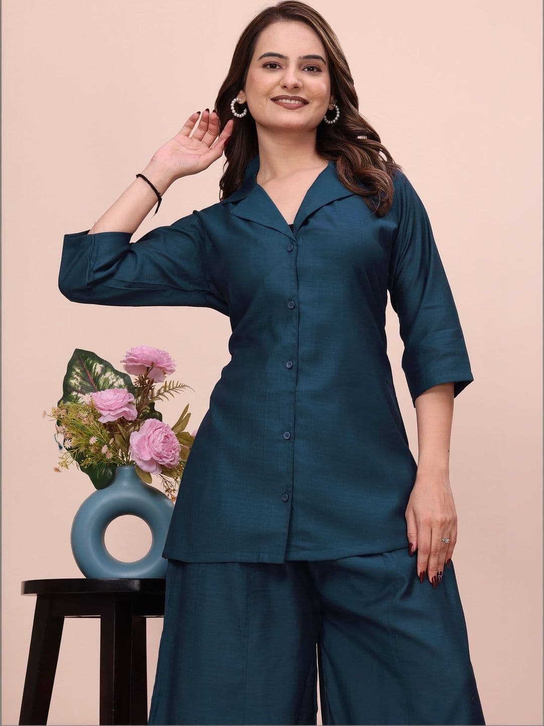Gitaji Women Regular Pure Cotton Kurta with Palazzos thumbnail 2