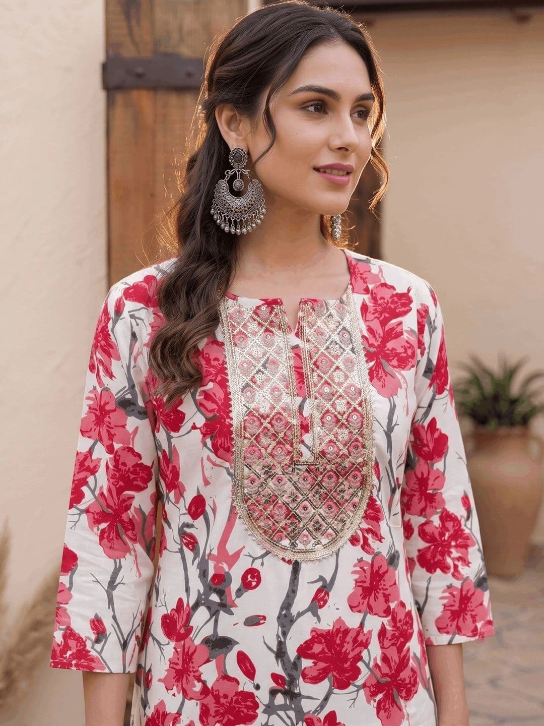 PHYSIL Women Floral Printed Thread Work Floral Kurta thumbnail 6
