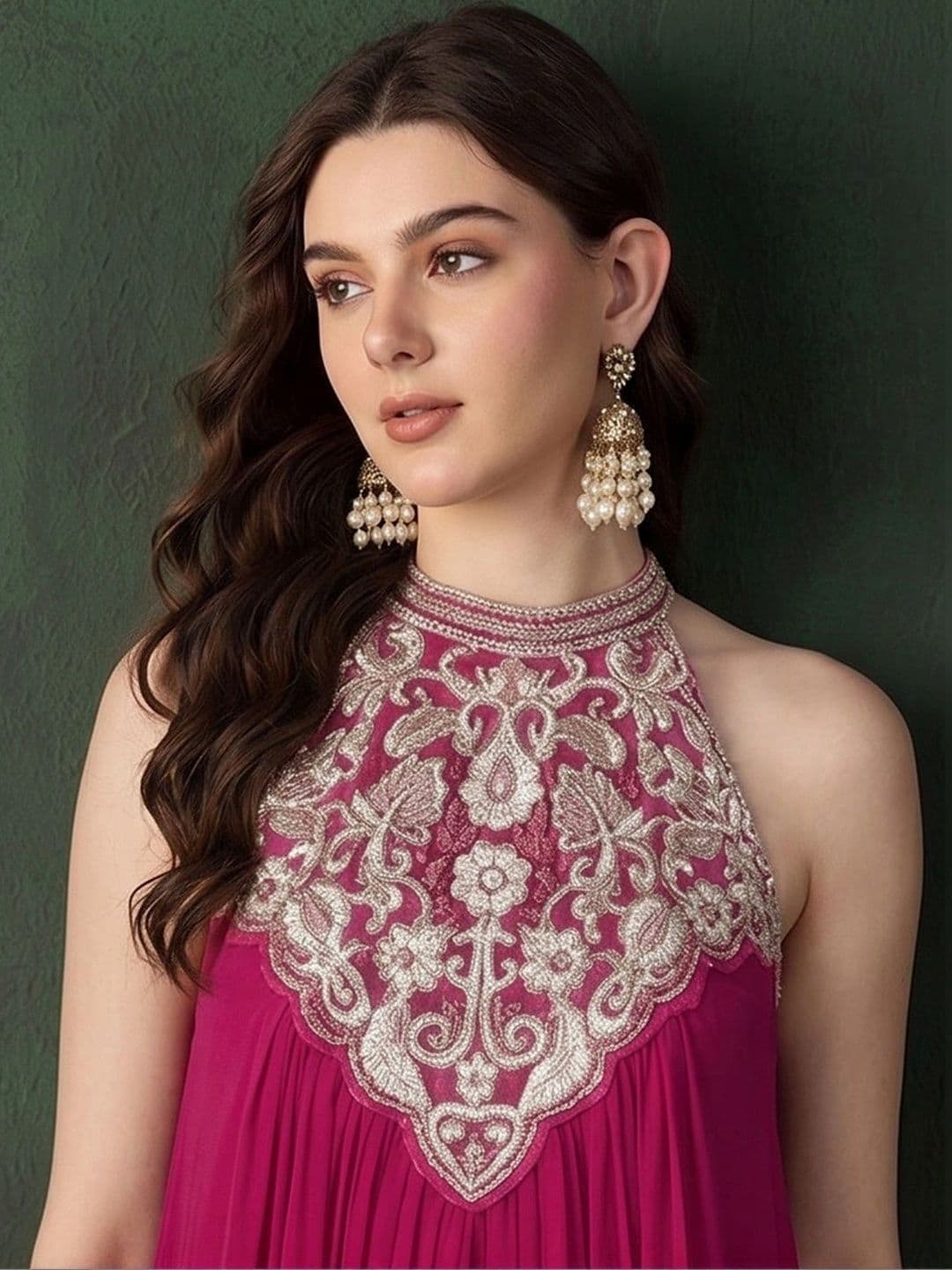 Sangria Women Ethnic Motifs Embroidered Empire Thread Work Silk Georgette Kurta with Trousers thumbnail 4