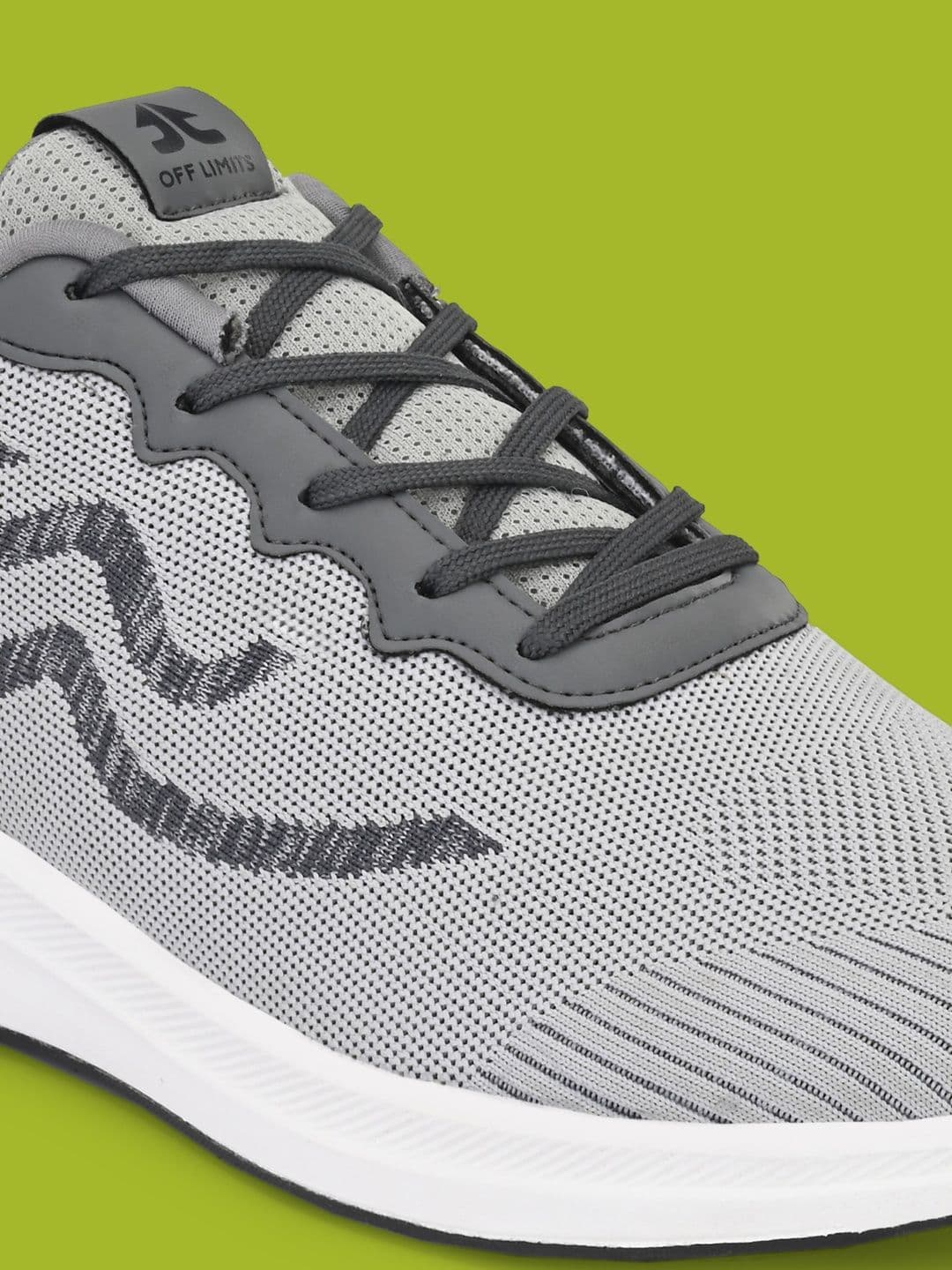 OFF LIMITS Men Grey Textured Mesh Non-Marking Running Sports Shoes thumbnail 5