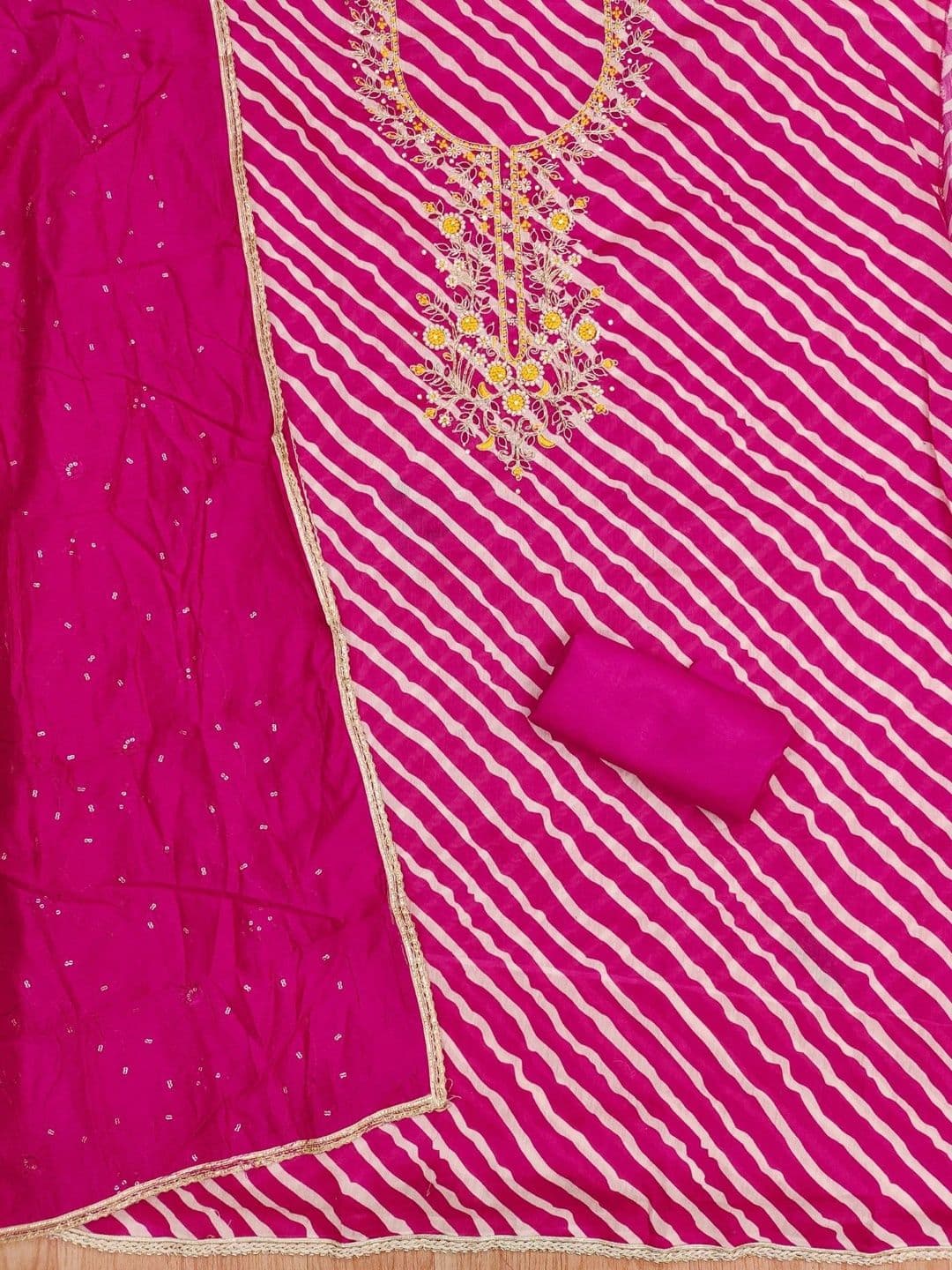 LeeliPeeri Designer Printed Unstitched Dress Material thumbnail 3