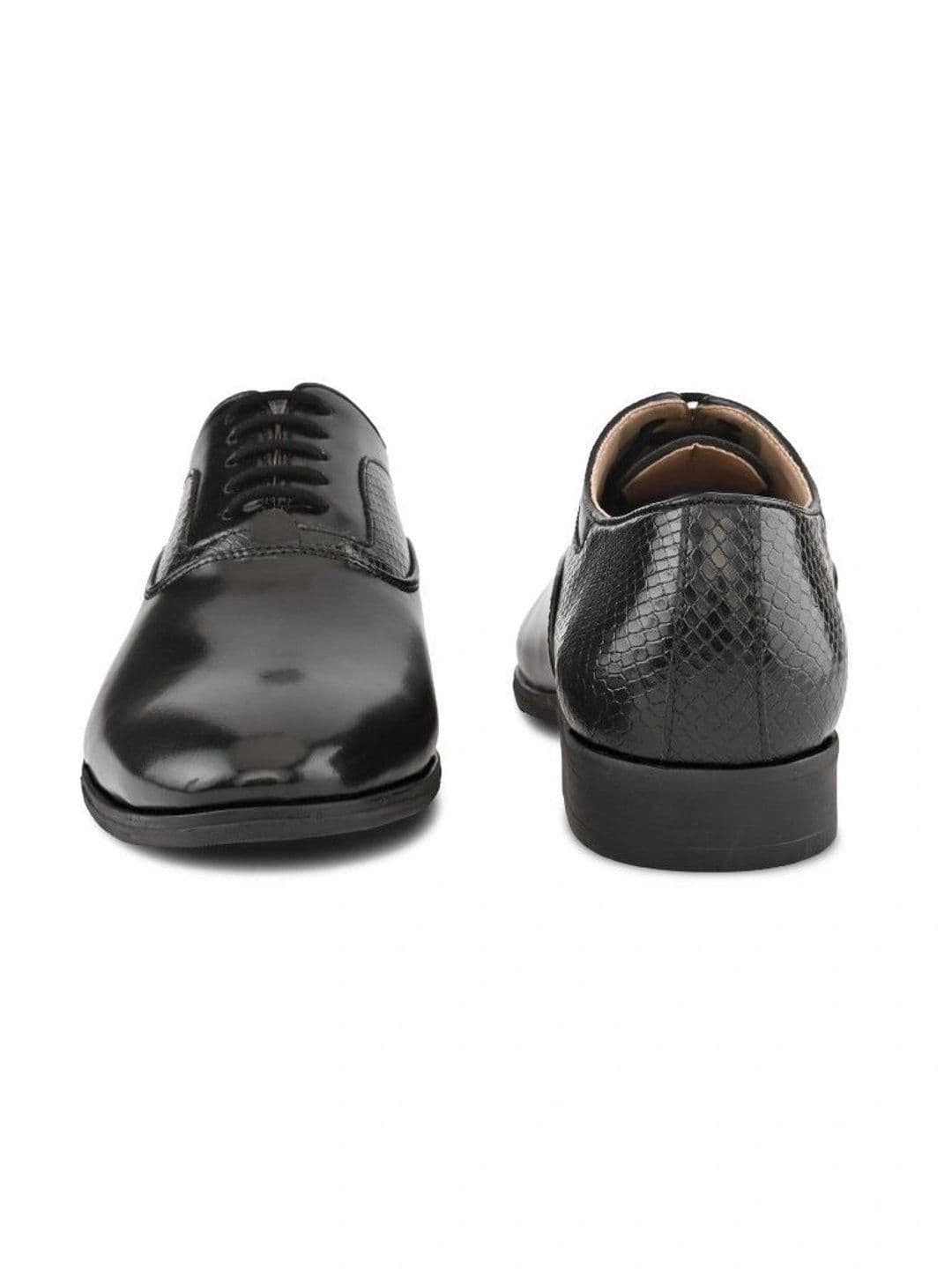 House of Pataudi Men Textured Formal Oxfords thumbnail 3