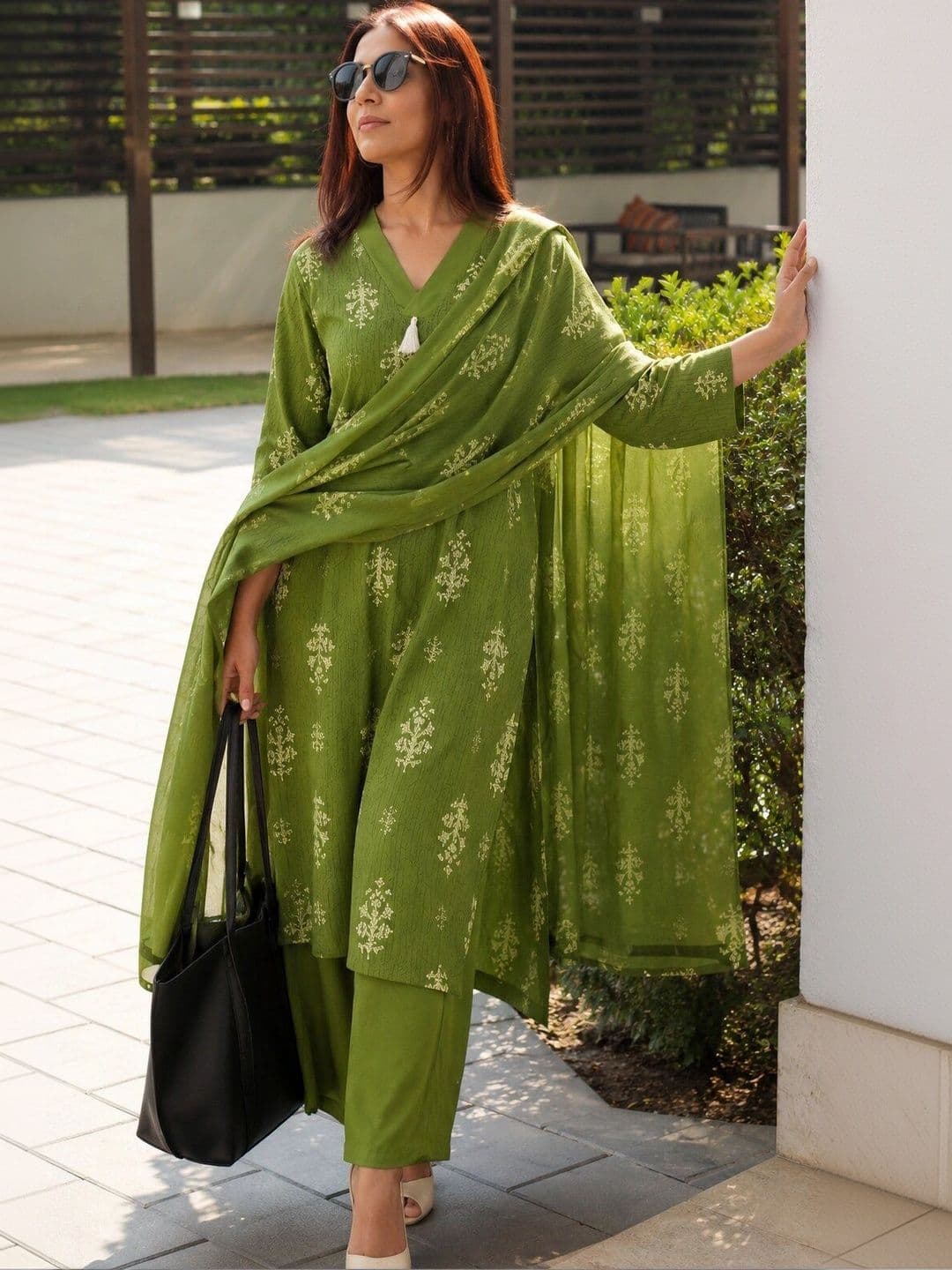 SZN Women Ethnic Motifs Printed Regular Kurta with Palazzos & With Dupatta thumbnail 5