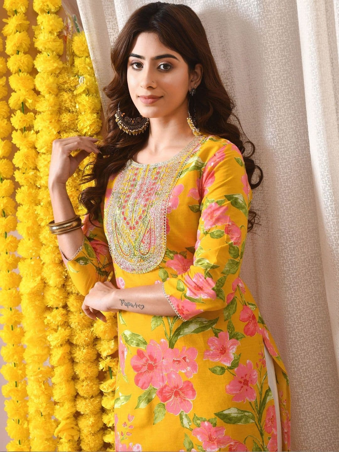 KJTRENDS Women Floral Printed Floral Kurta - view 1