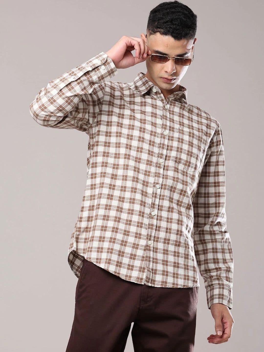V-Mart Men Slim Fit Checked Casual Shirt - view 1
