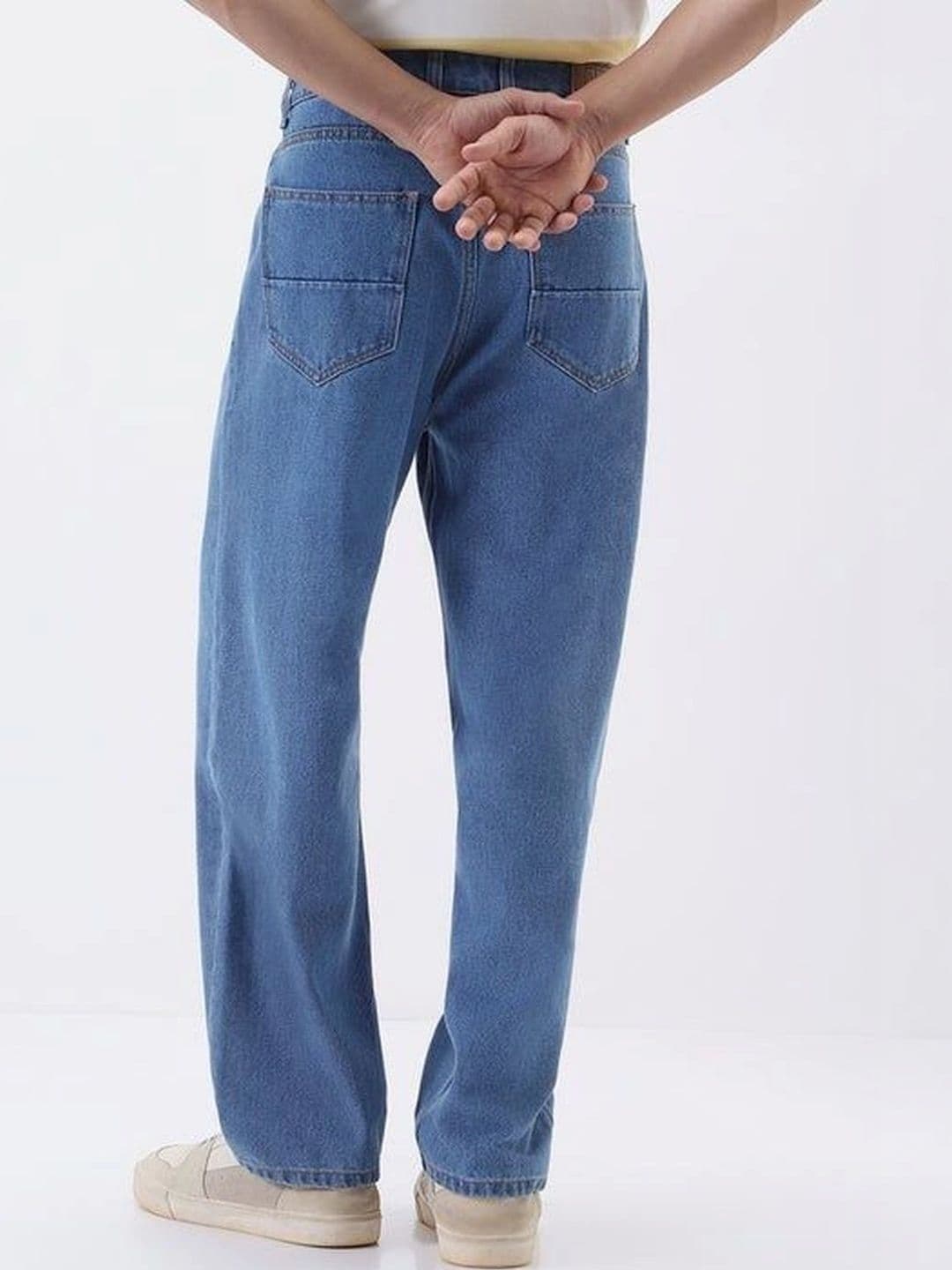 SHIRODHARI Men Straight Fit Low-Rise Jeans thumbnail 2