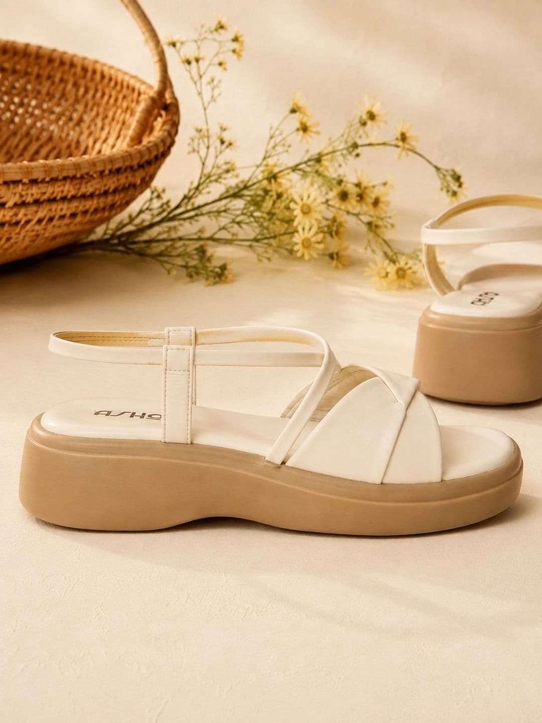 ASHO WITH FASHION MADE GLOBAL Women Synthetic Leather Platform Sandals with Cross Straps thumbnail 6