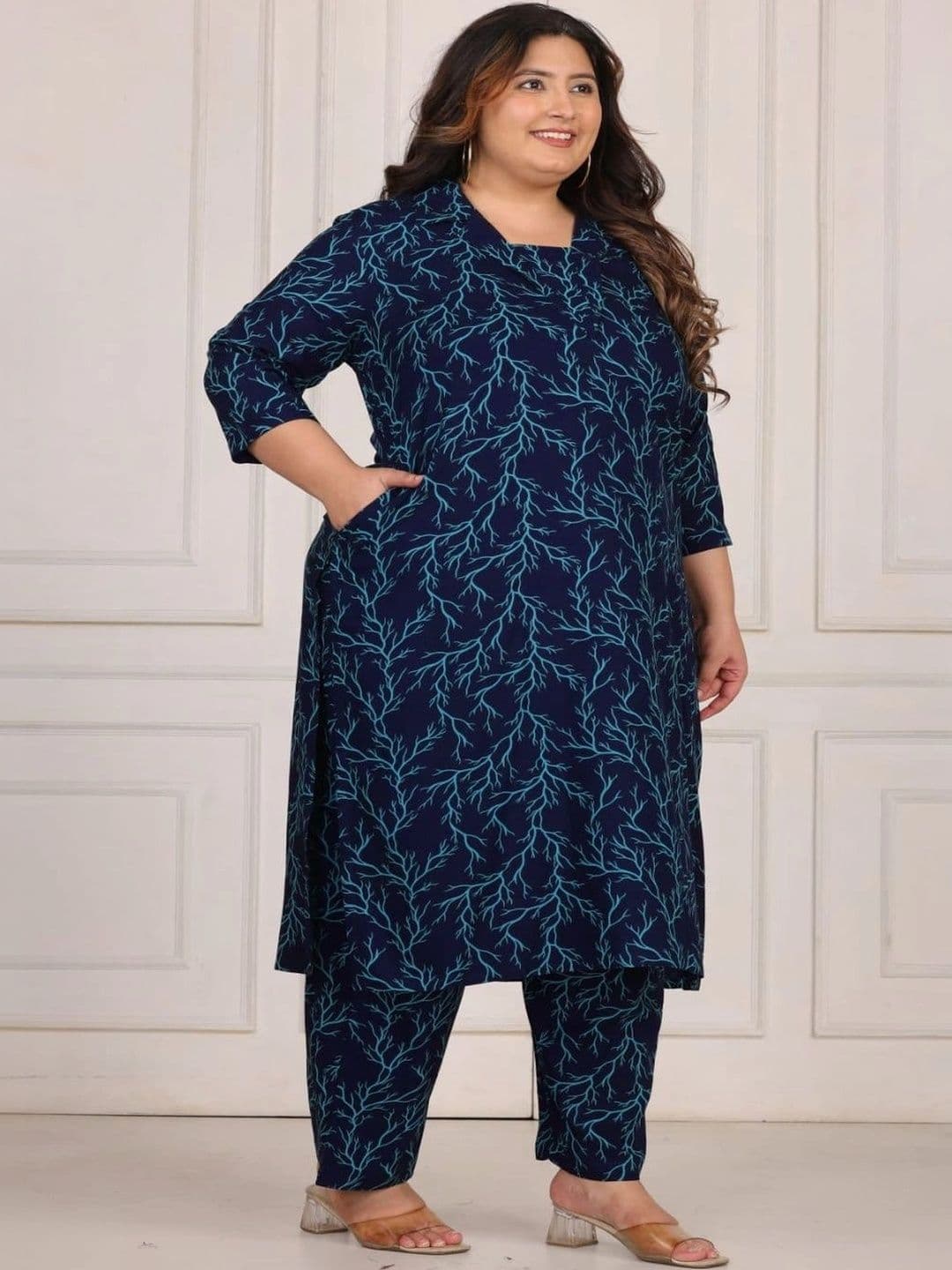 Sandhya's Plus Women Floral Printed Regular Kurti with Salwar thumbnail 2
