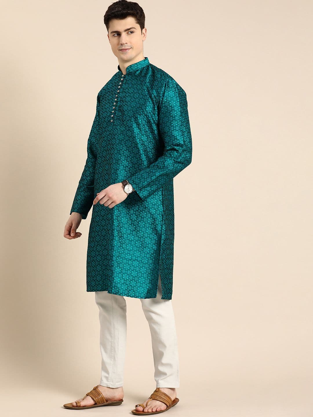 Anouk Men Floral Jacquard Knee Length Straight Kurta thumbnail 2