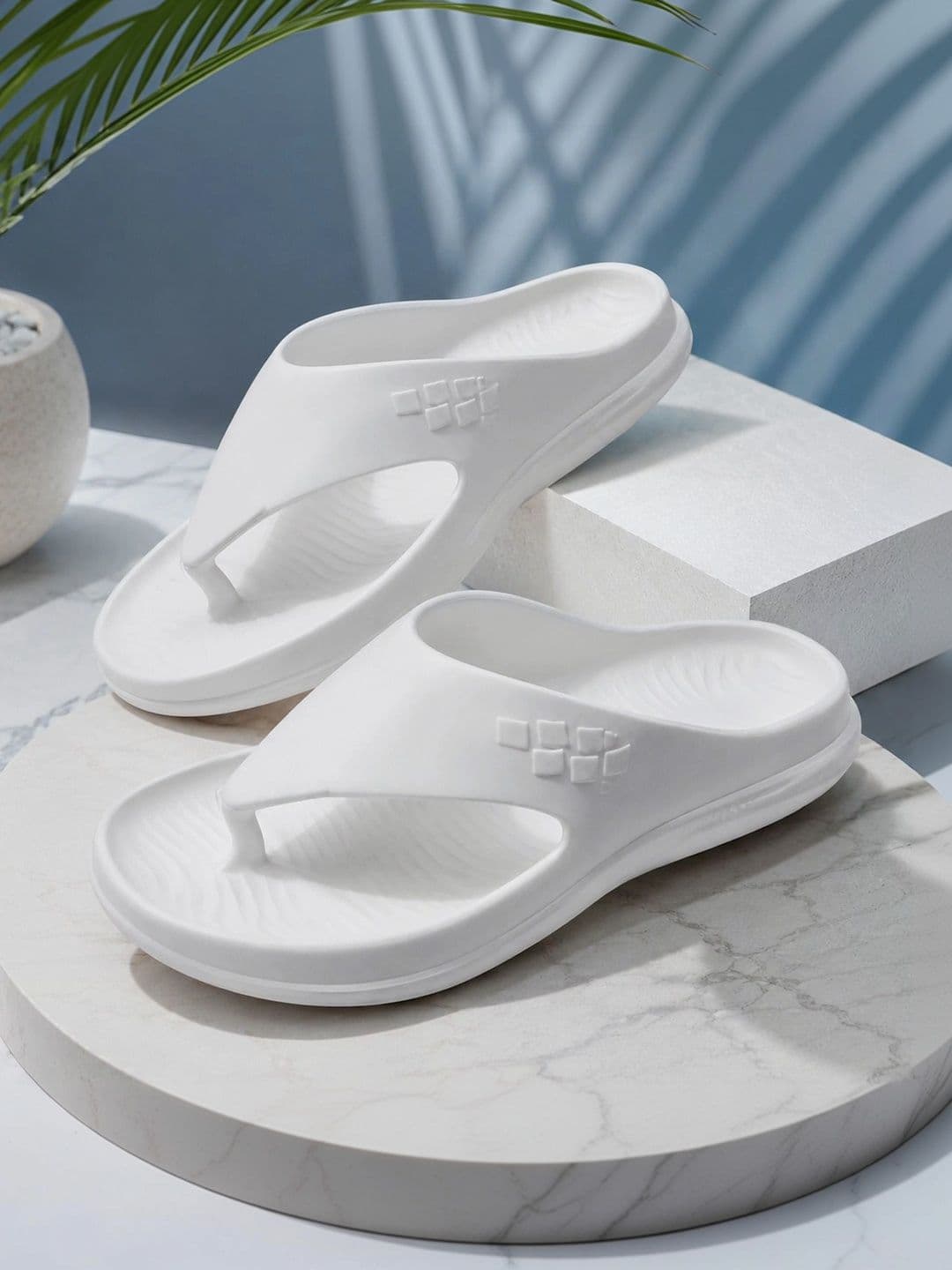 NEW ORANIE Men Pack of 2 Casual Thong Flip-Flops thumbnail 3