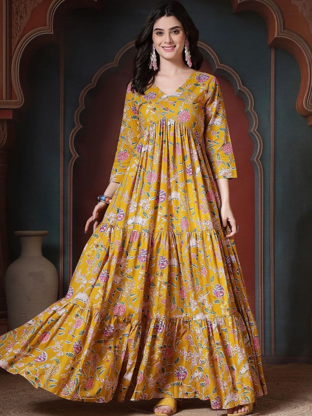 Sangria Women Floral Printed Floral Anarkali Kurta - view 1
