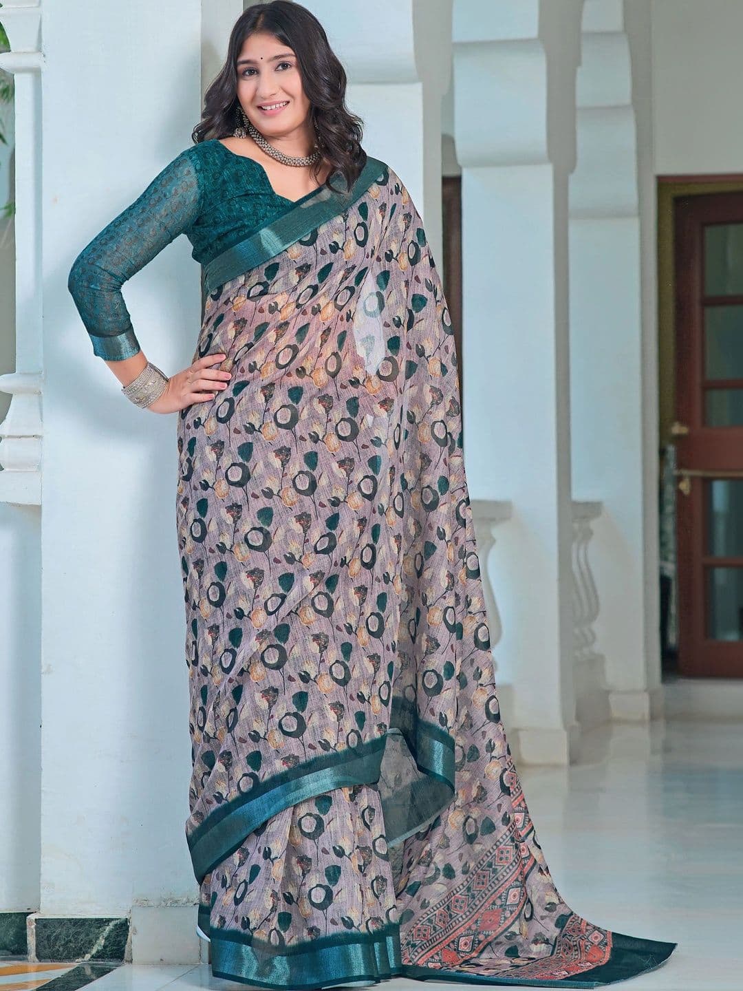 HERE&NOW Floral Fusion Saree thumbnail 2