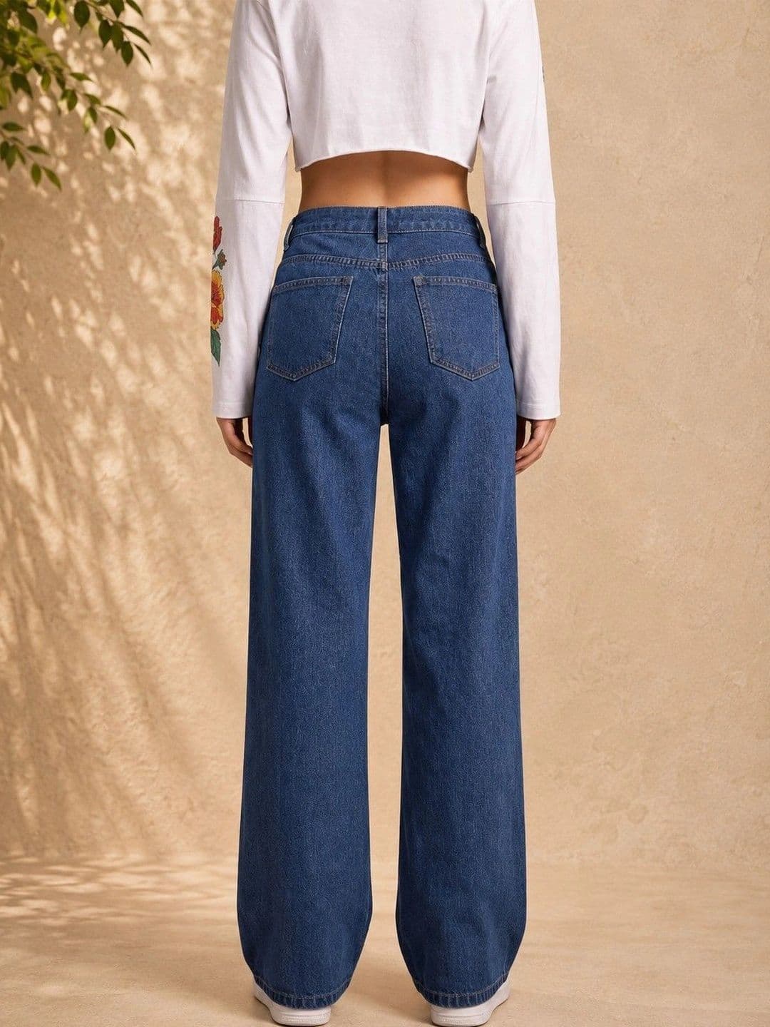 DressBerry Women Comfort Wide Leg High-Rise Light Fade Stretchable Jeans thumbnail 4