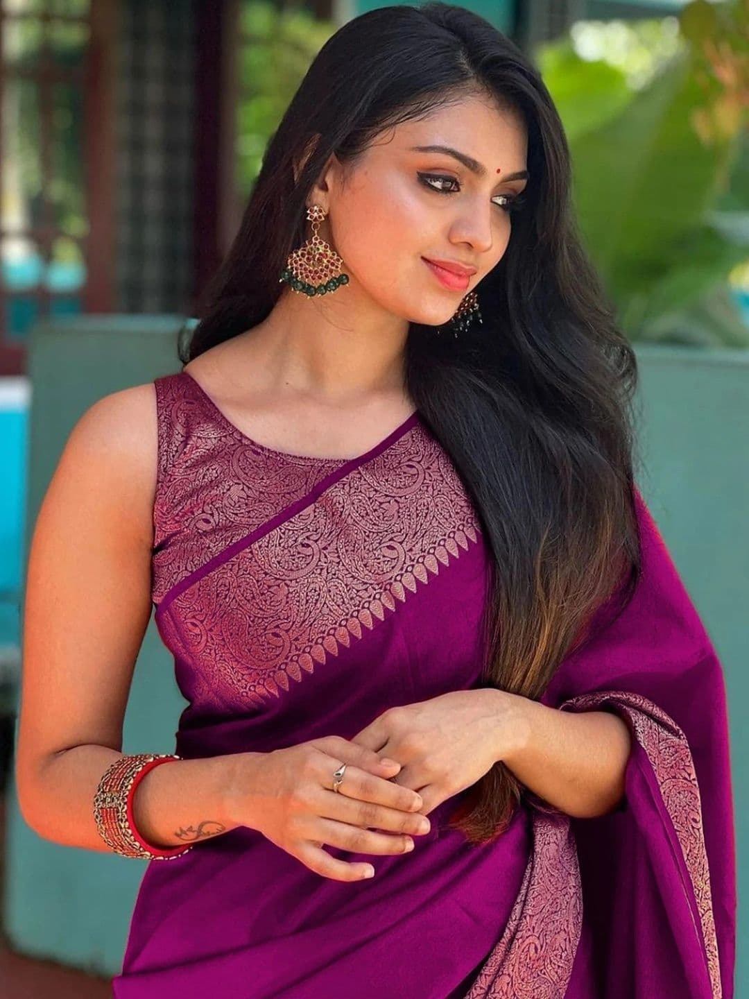 VYOM CREATION Woven Design Zari Art Silk Banarasi Saree thumbnail 4