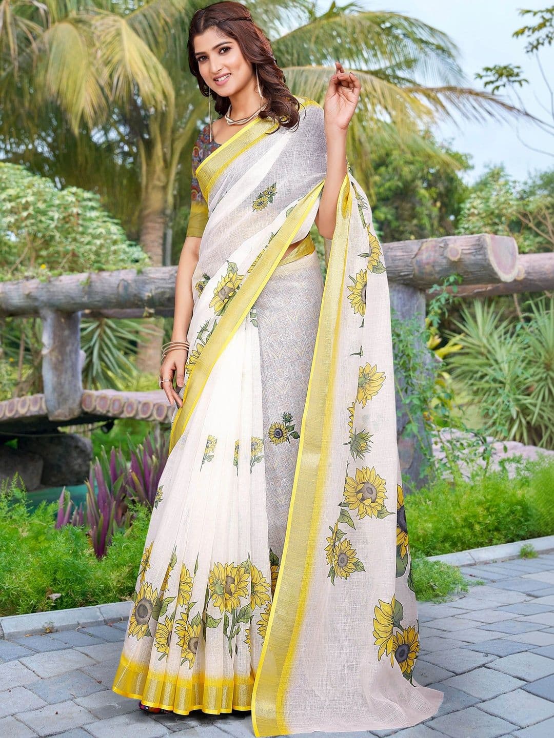 HERE&NOW Floral Saree thumbnail 7
