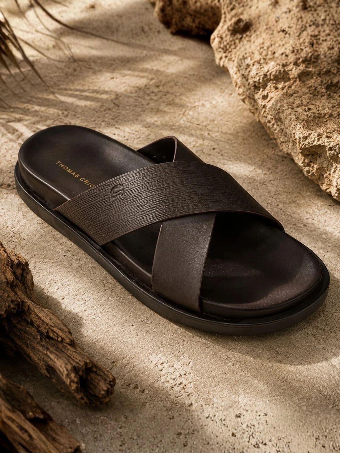THOMAS CRICK Men Brown Leather Shoe-Style Sandals - view 1