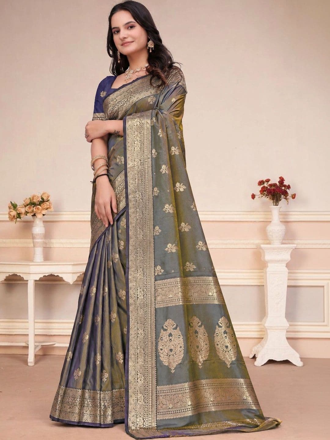 RANGREET Ethnic Motifs Zari Saree - view 1
