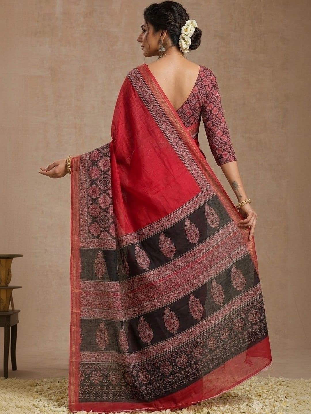 AARYAN SAREES AARYAN Women SAREES Red and black Kalamkari Saree thumbnail 5