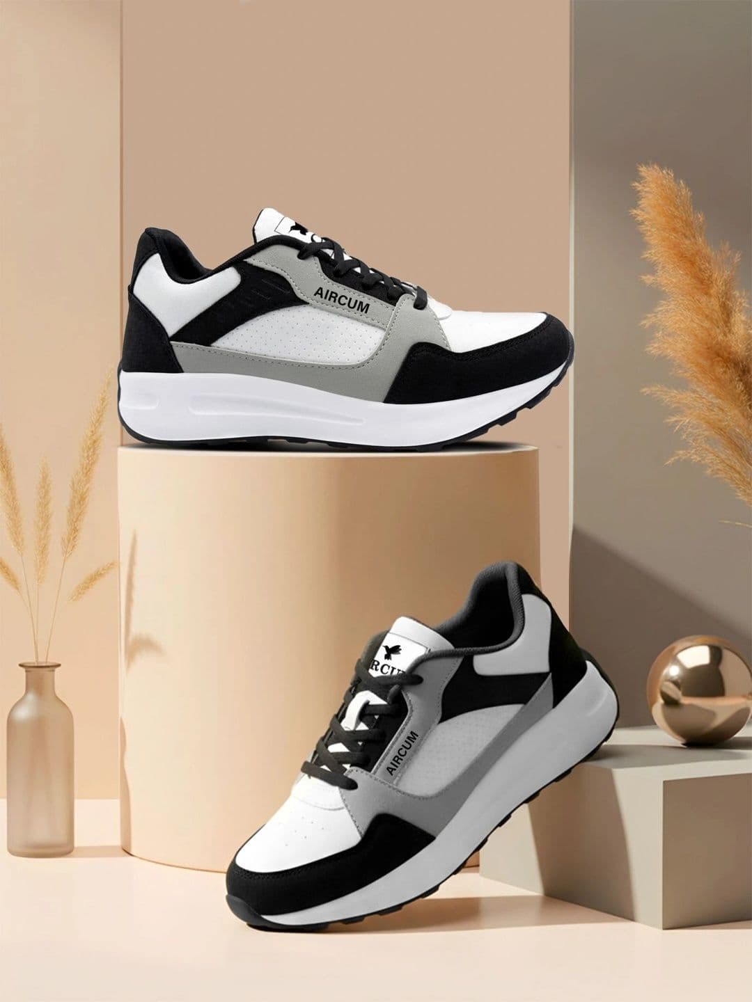 Aircum Men Mesh Running Non-Marking Shoes - view 1