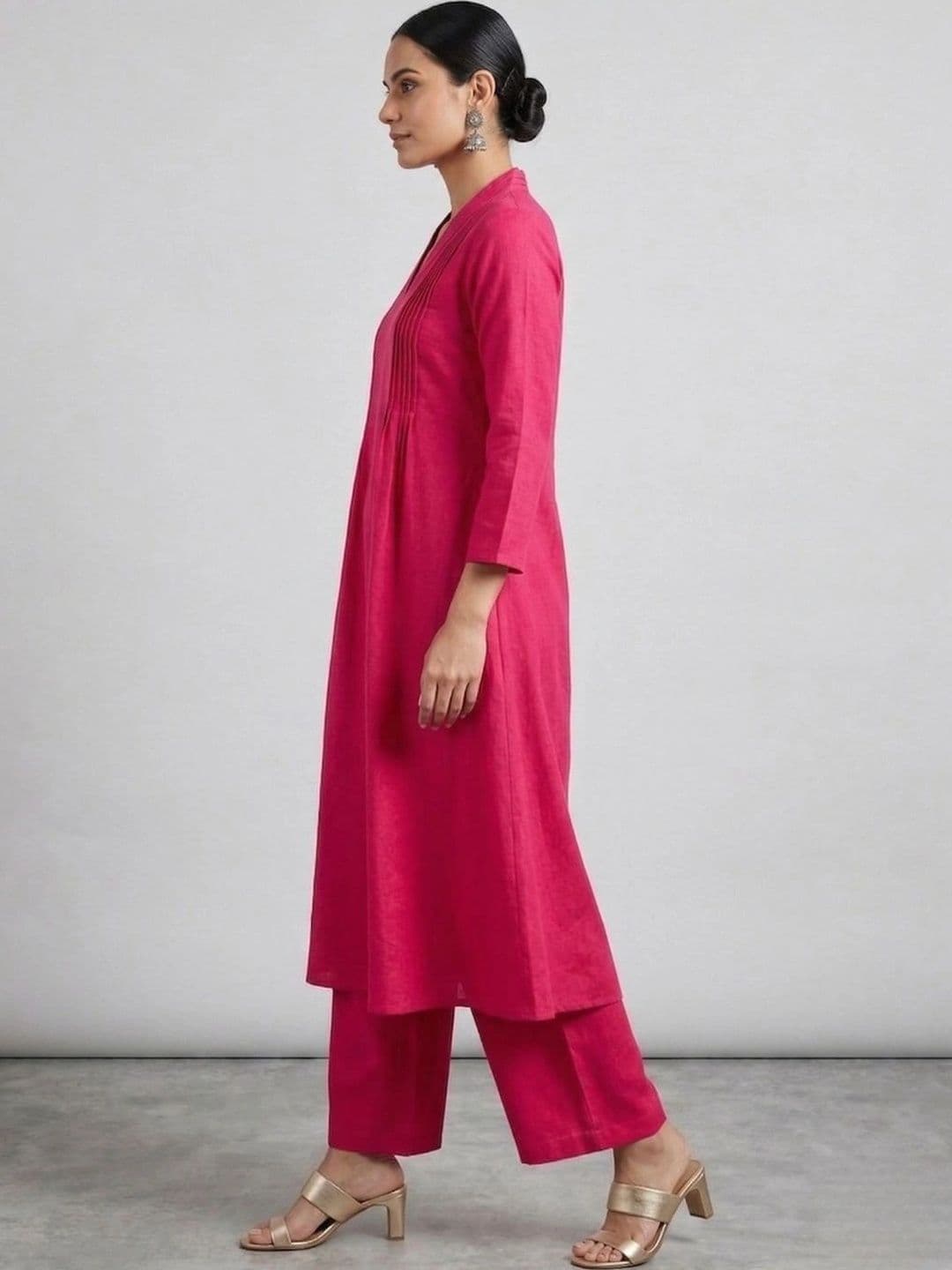 NAVYAAZRI Women Regular Pure Silk Kurta with Palazzos thumbnail 4