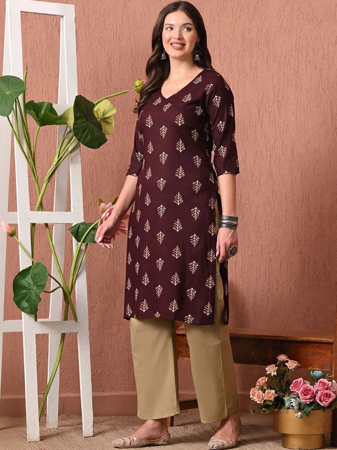 Sangria Women Ethnic Motifs Printed Kurta thumbnail 7