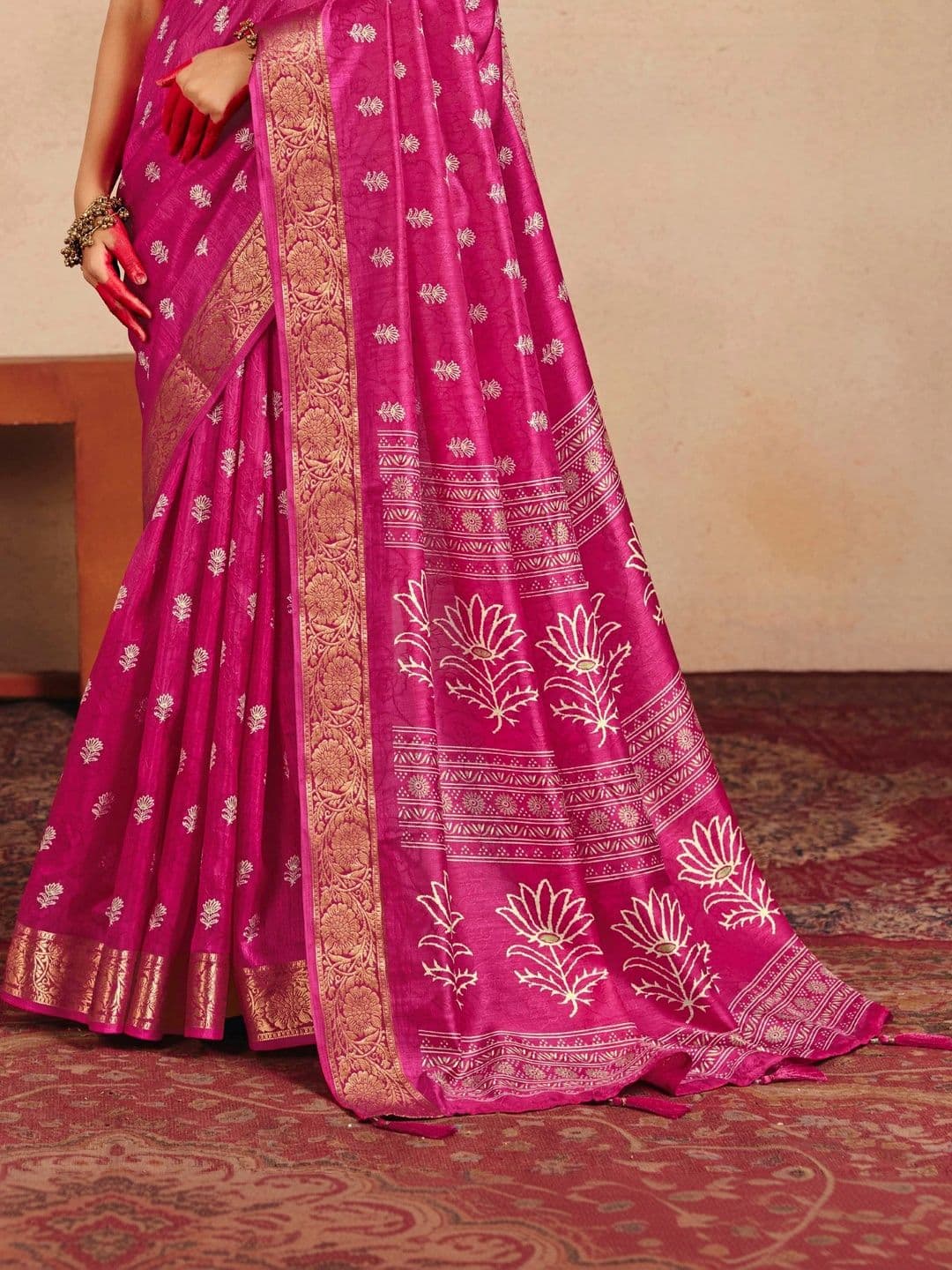 Dhaaga Ghar Ethnic Motifs Zari Silk Blend Fusion Saree thumbnail 6