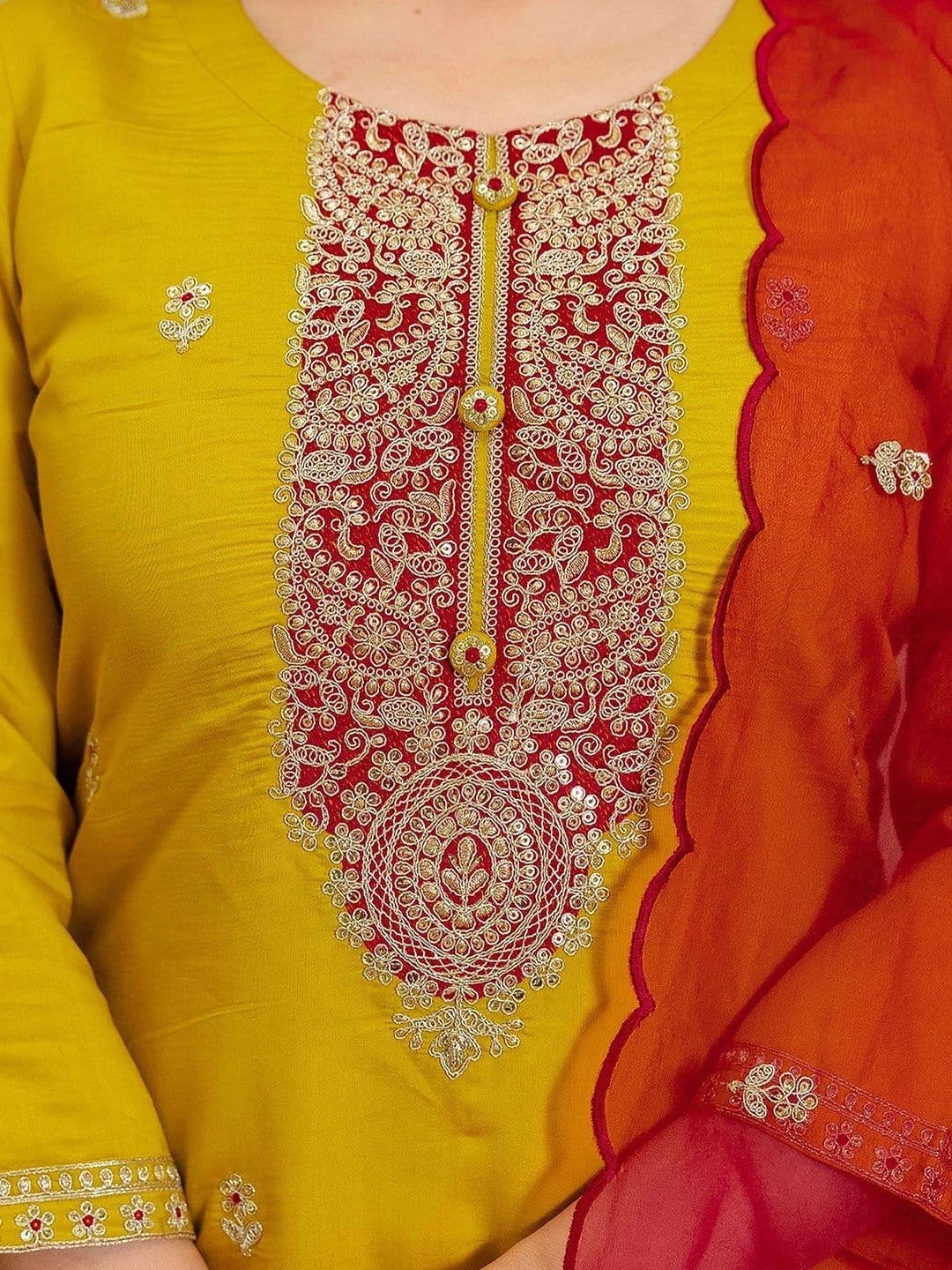 SKYLEE Women Ethnic Embroidered Regular Sequinned Kurta with Trousers & With Dupatta thumbnail 3
