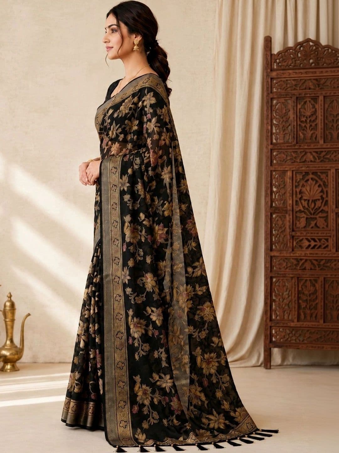 Moda Rapido Floral Zari Brasso Saree thumbnail 3