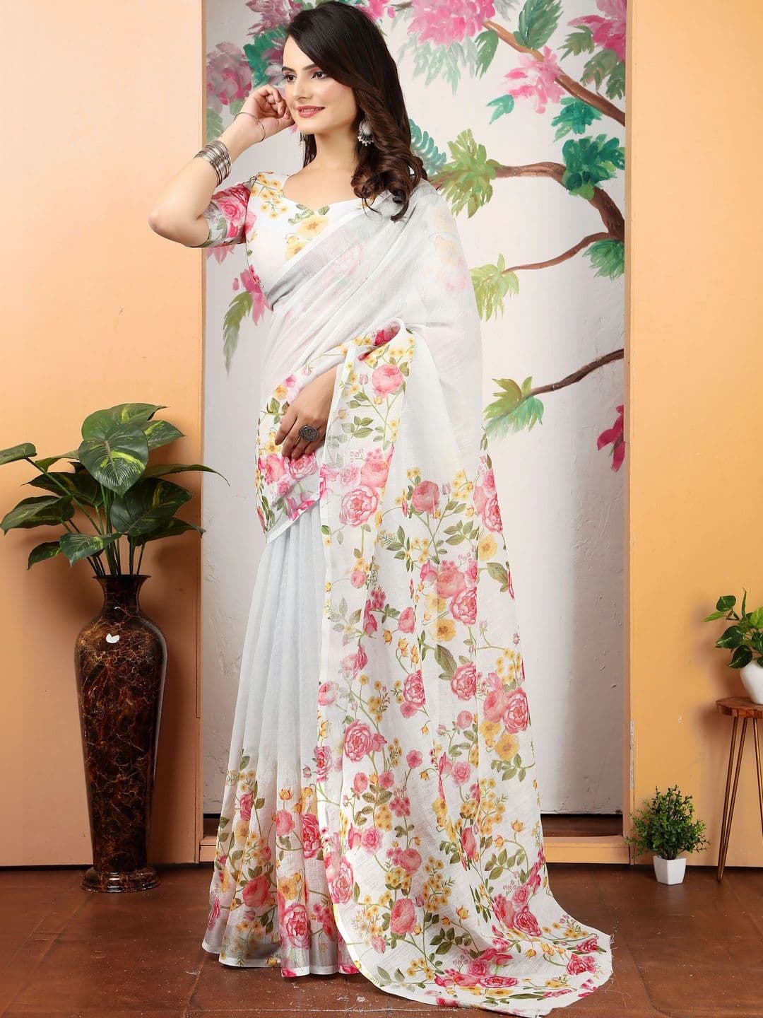 MANVAA Floral Saree thumbnail 6