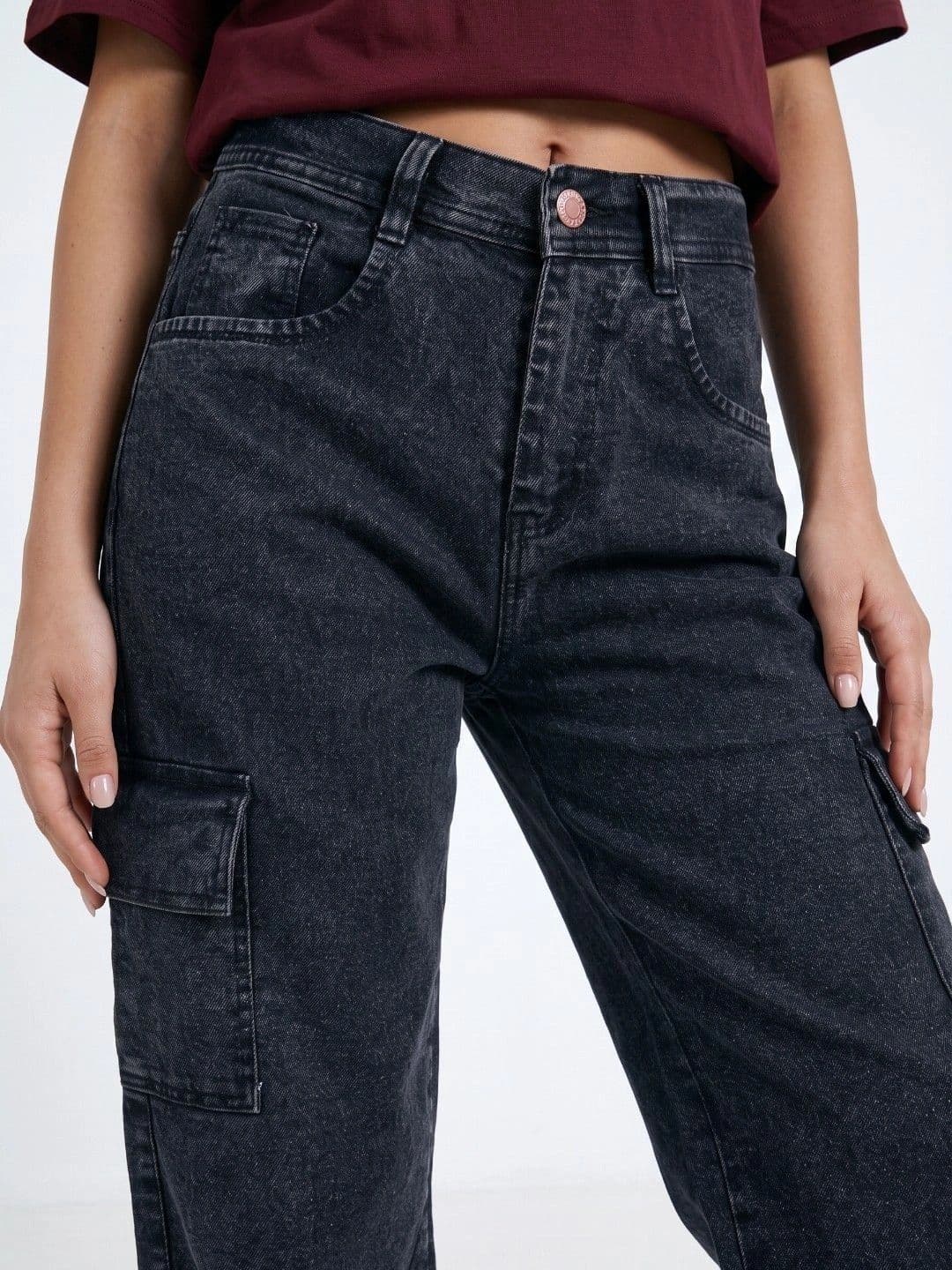 COMFITS Women Classic Relaxed Fit Mid-Rise Stretchable Jeans thumbnail 3