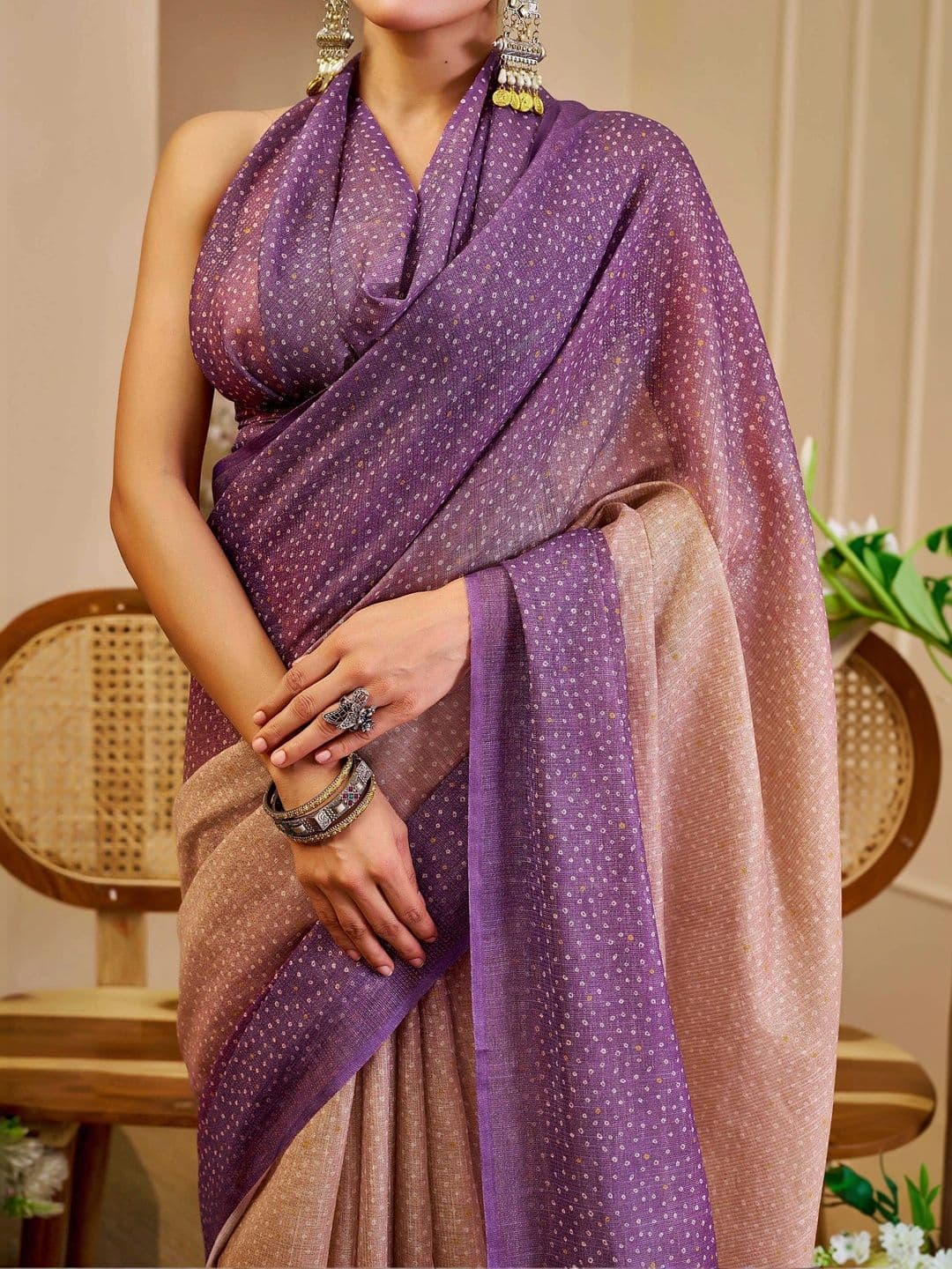 Maroosh Ombre Silk Cotton Handloom Saree thumbnail 2