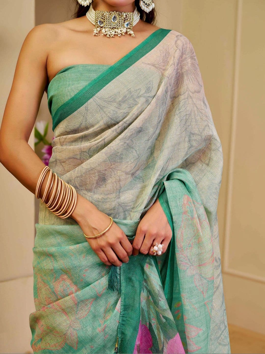 MANVAA Women Floral Silk Cotton Handloom Saree thumbnail 2