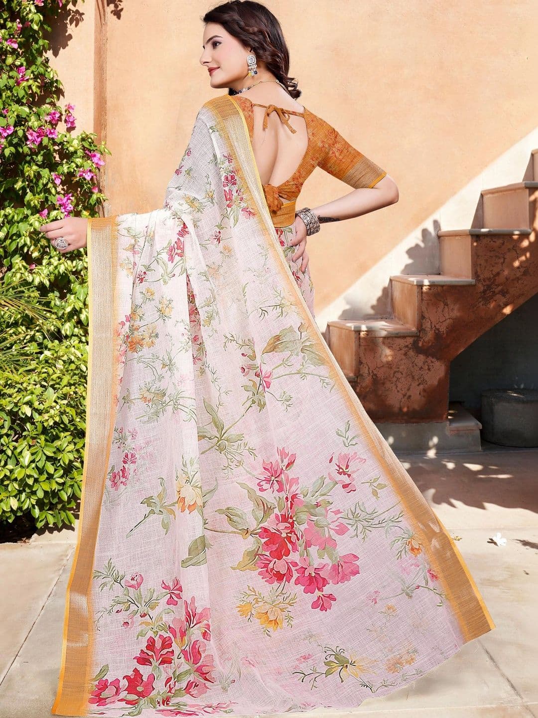 Maroosh Floral Saree thumbnail 6