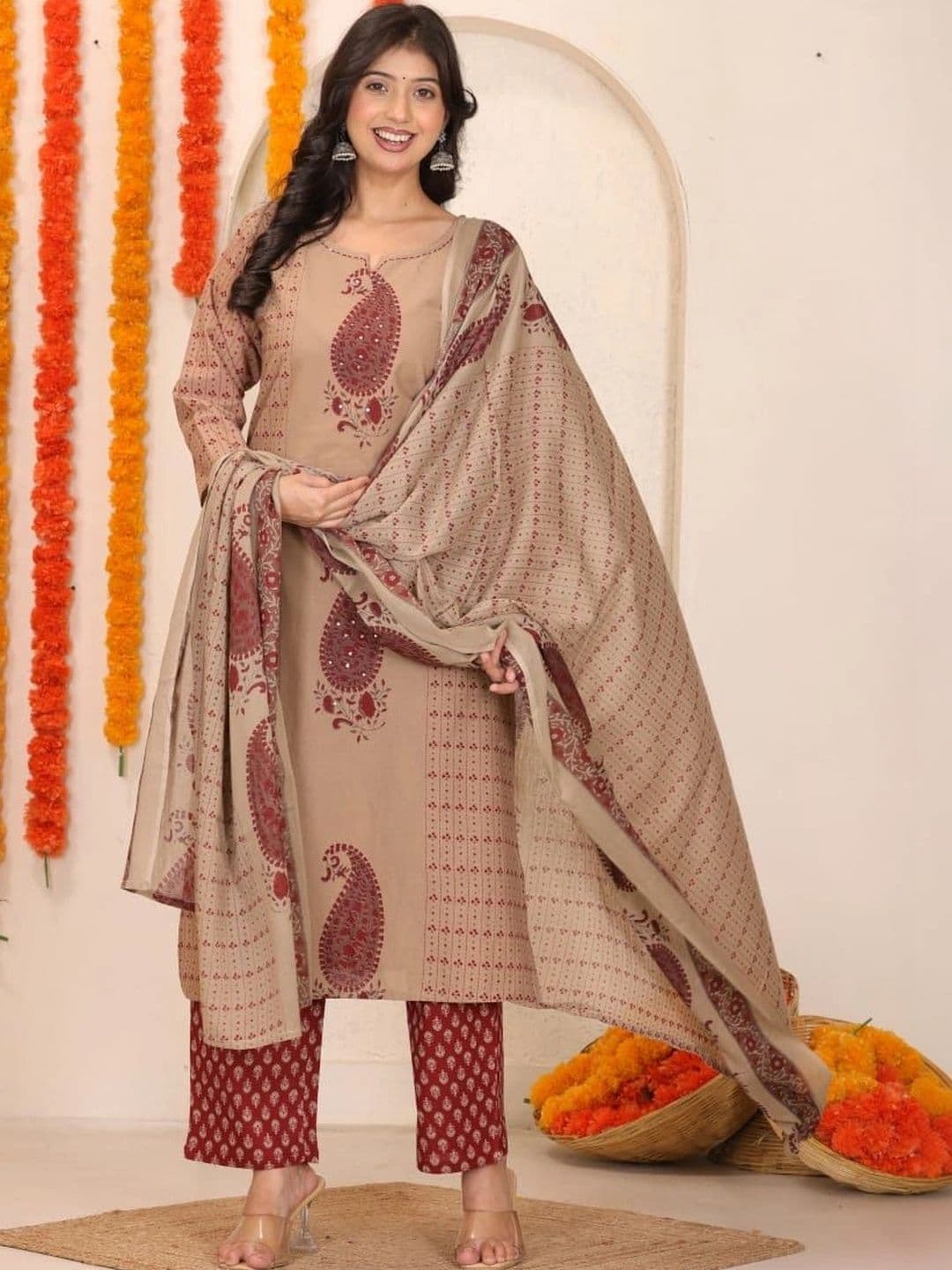 AFFO Women Ethnic Motifs Printed Regular Mirror Work Pure Cotton Kurta with Palazzos & With Dupatta thumbnail 2