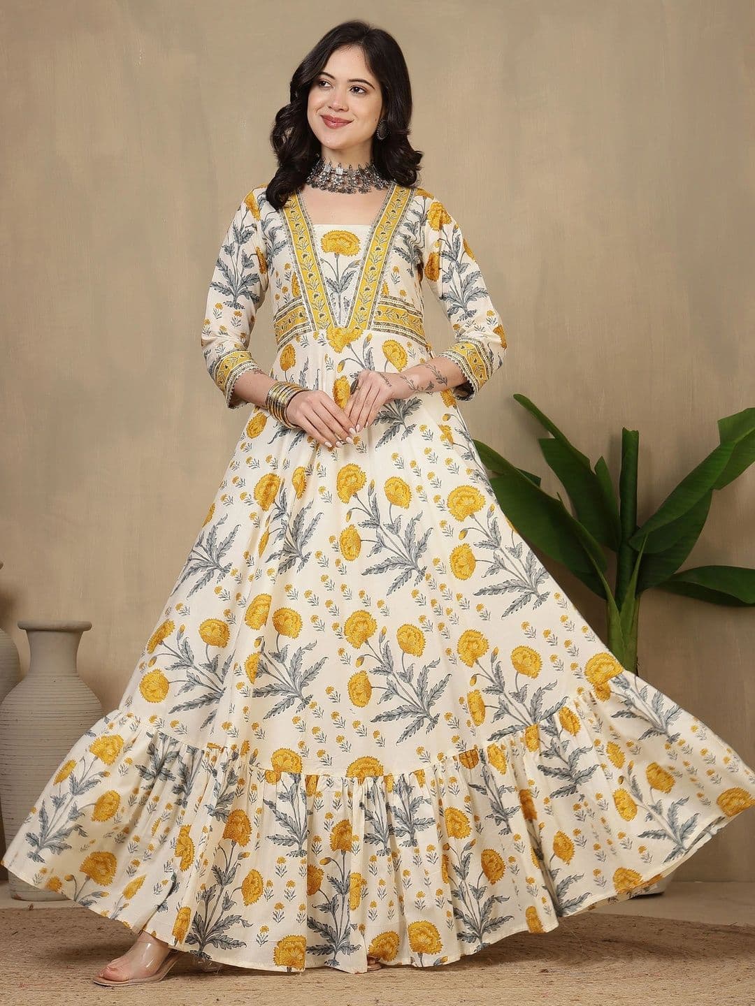 Sangria Women Floral Printed Floral Anarkali Kurta - view 1