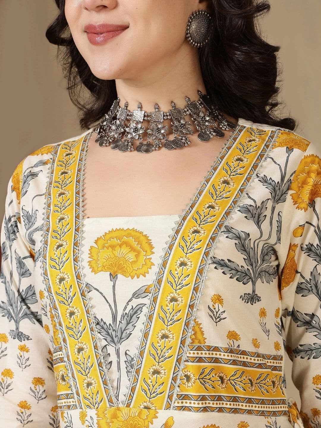 Sangria Women Floral Printed Floral Anarkali Kurta thumbnail 7