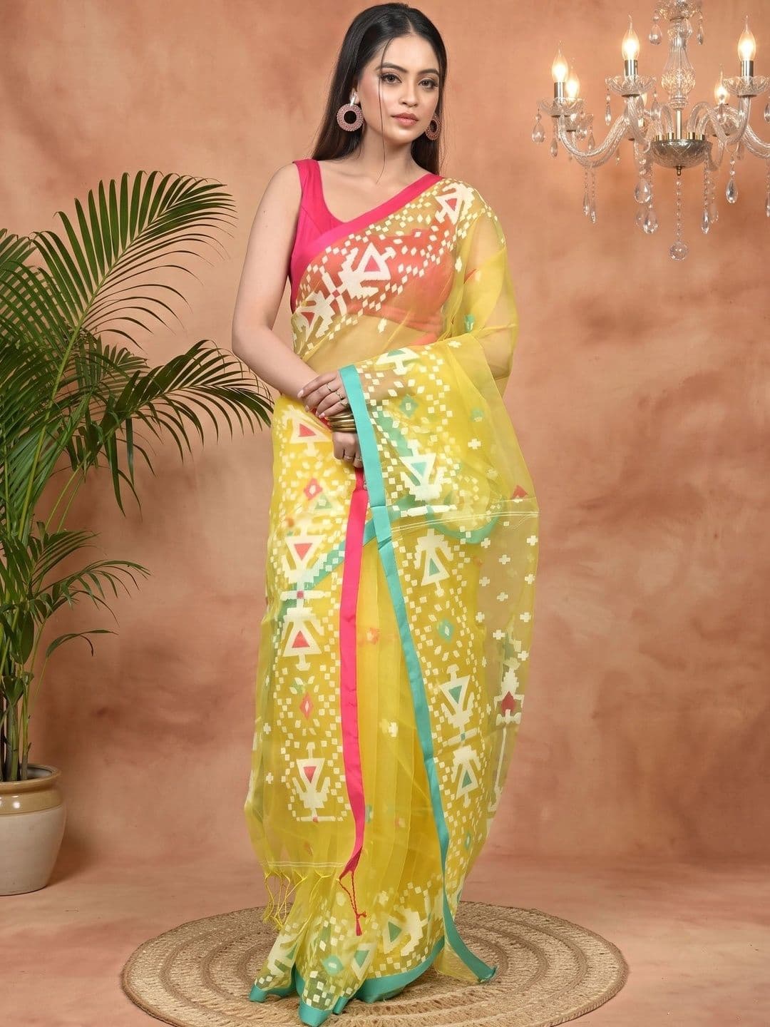 GitAsit Ethnic Motifs Sequinned Handloom Taant Saree thumbnail 2