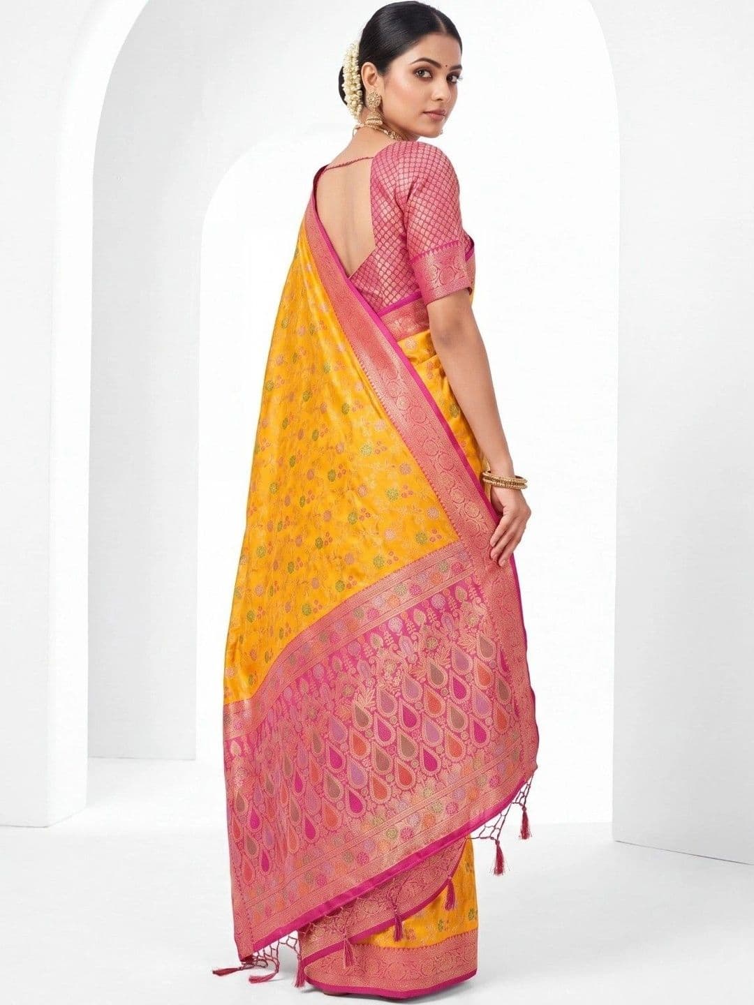 KALINI Woven Design Zari Art Silk Fusion Banarasi Saree thumbnail 4