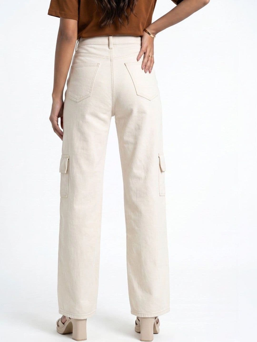 glitchez Women Classic Relaxed Fit Mid-Rise Stretchable Jeans thumbnail 3