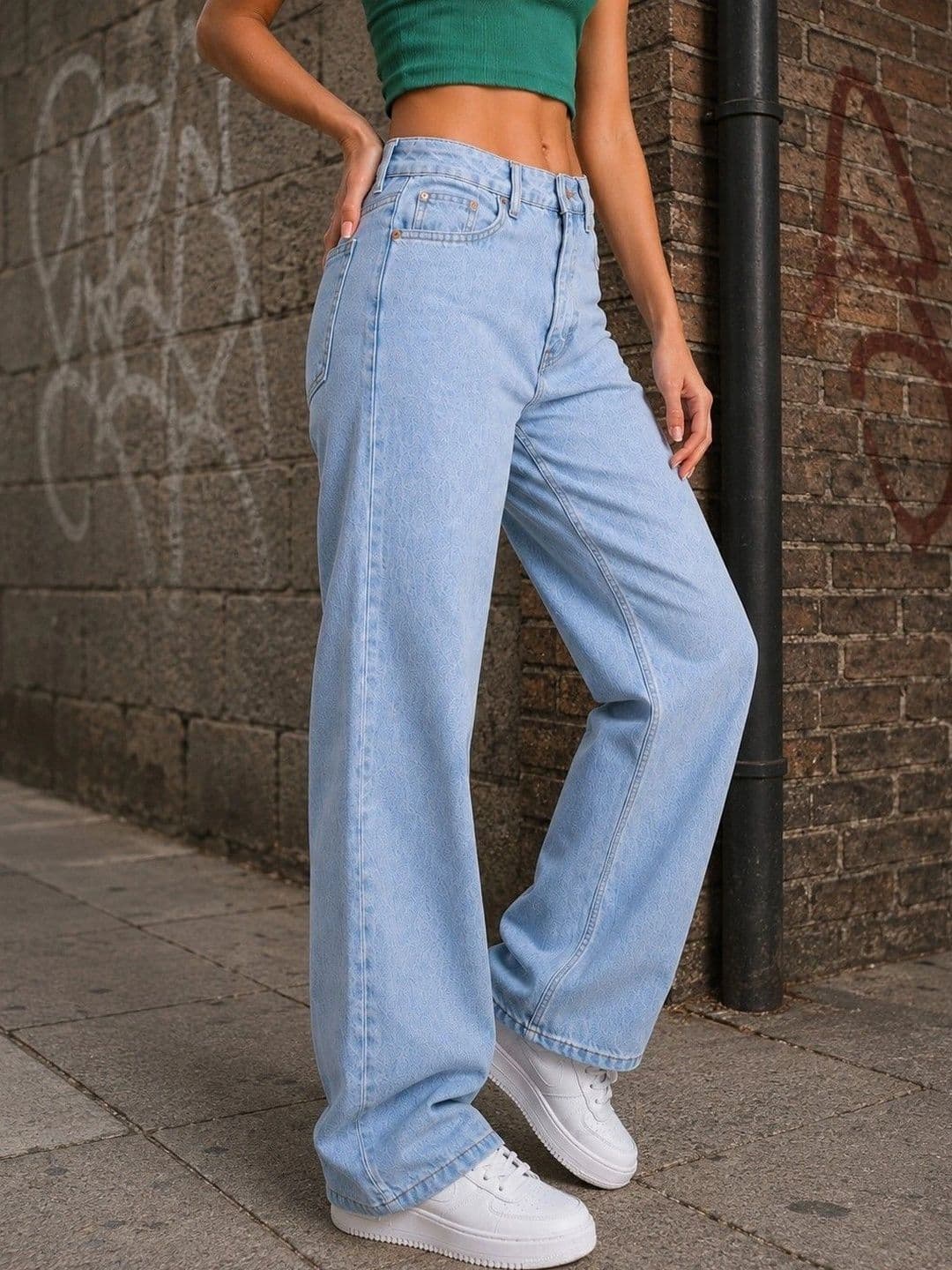 DressBerry Women Comfort Wide Leg High-Rise Light Fade Stretchable Jeans thumbnail 4