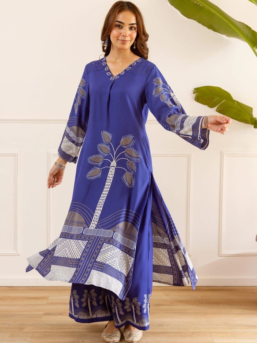 Sangria Women Ethnic Motifs Printed Regular Kurta with Palazzos - view 1