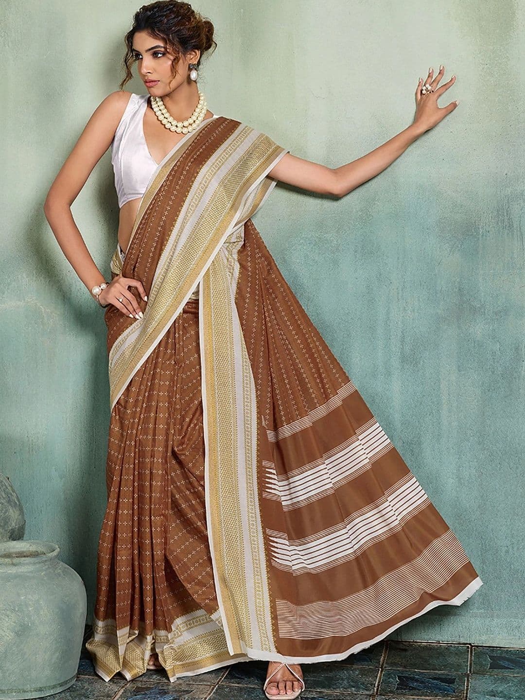 KALINI Designer Block Print Saree thumbnail 3
